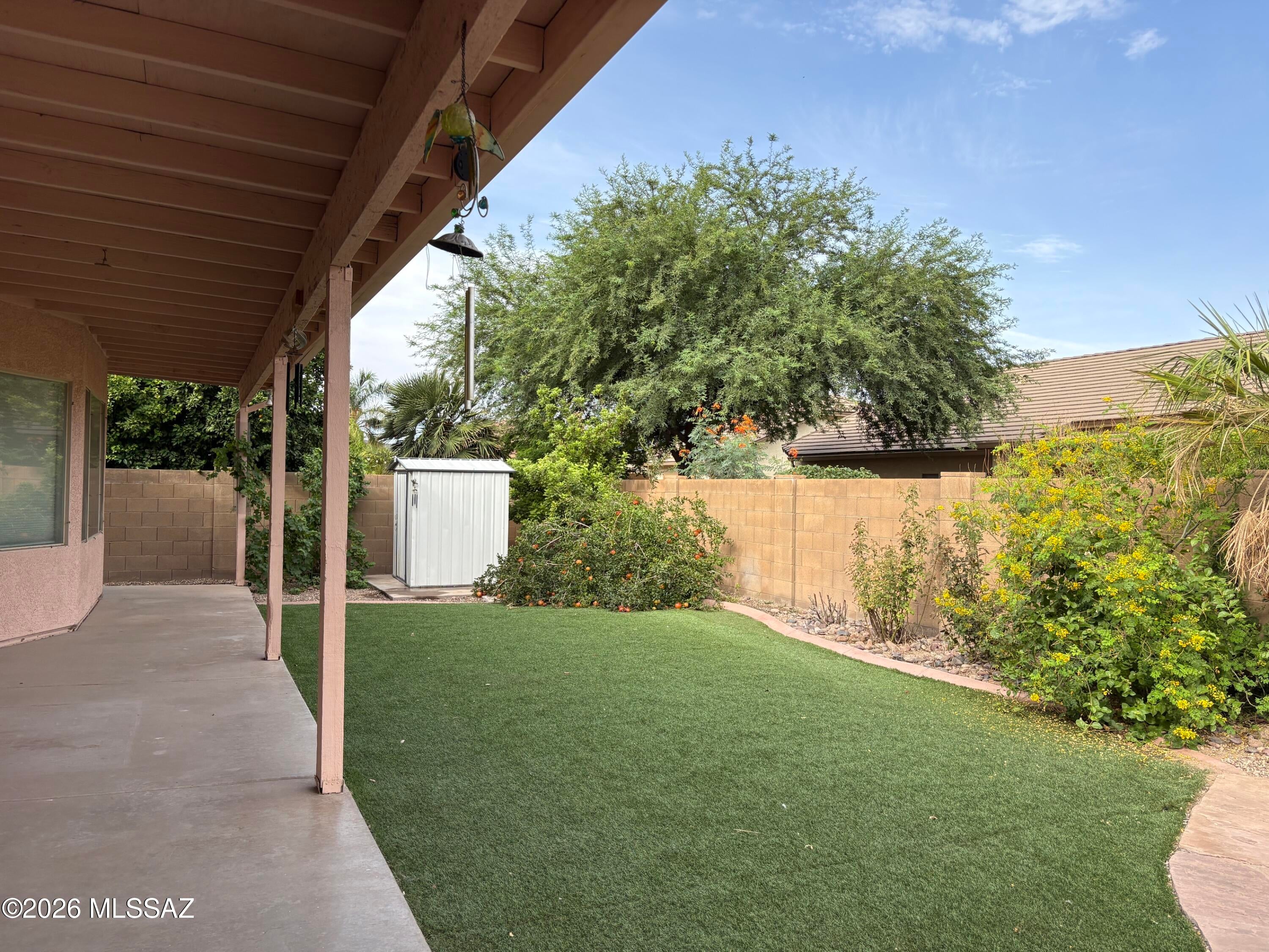 Cancion De La Luna (1-88) - Residential Lease