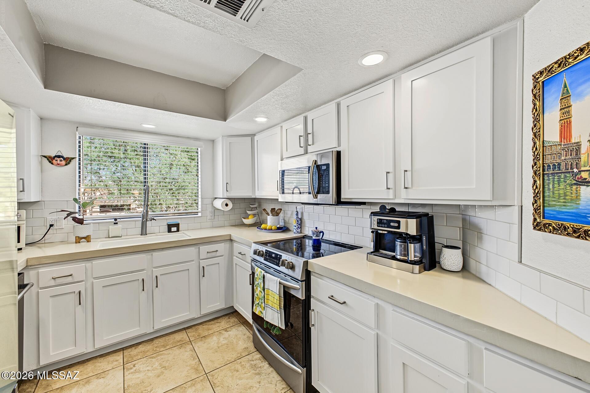 Villas at Sabino Canyon Condominiums - Residential