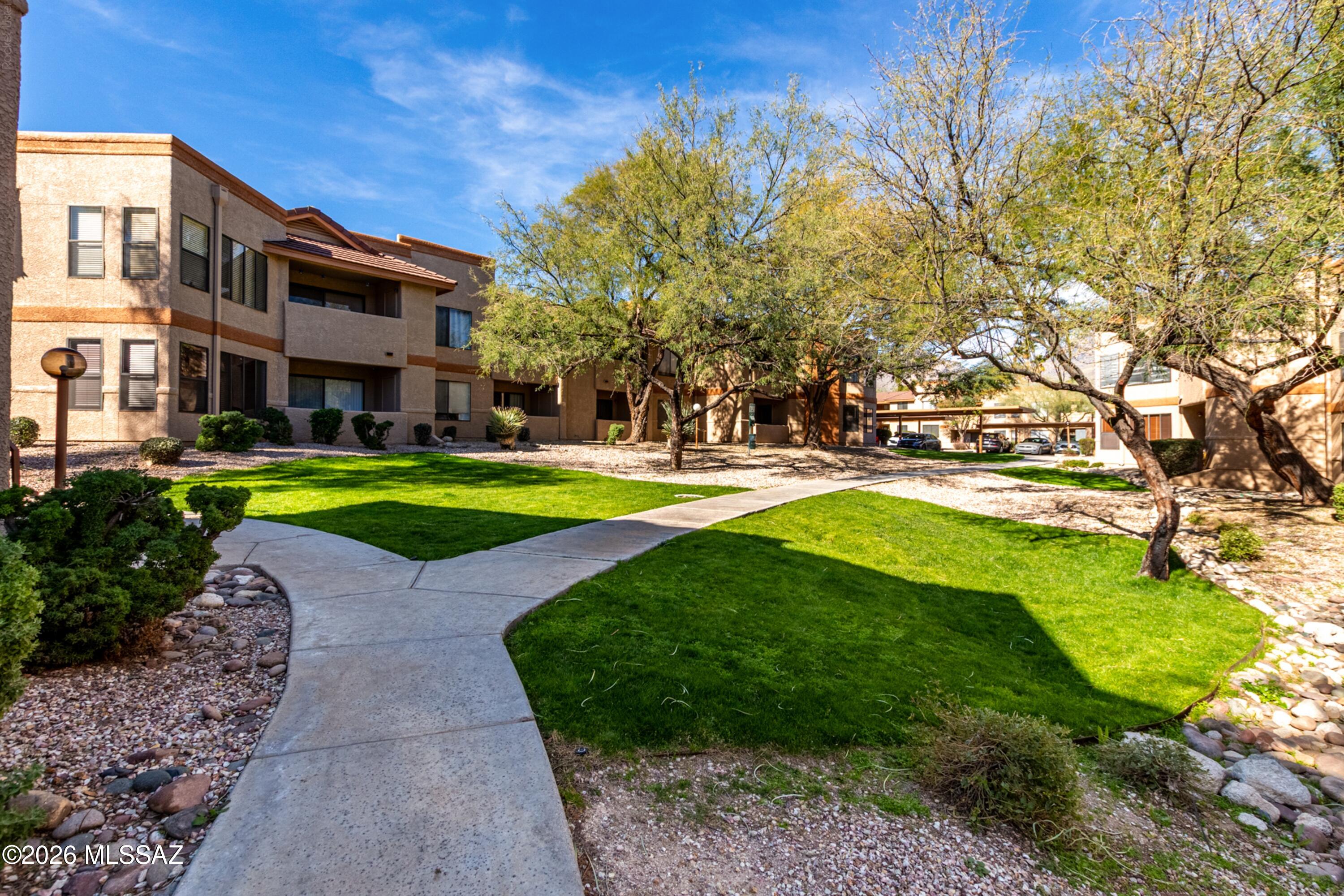 Villas at Sabino Canyon Condominiums - Residential