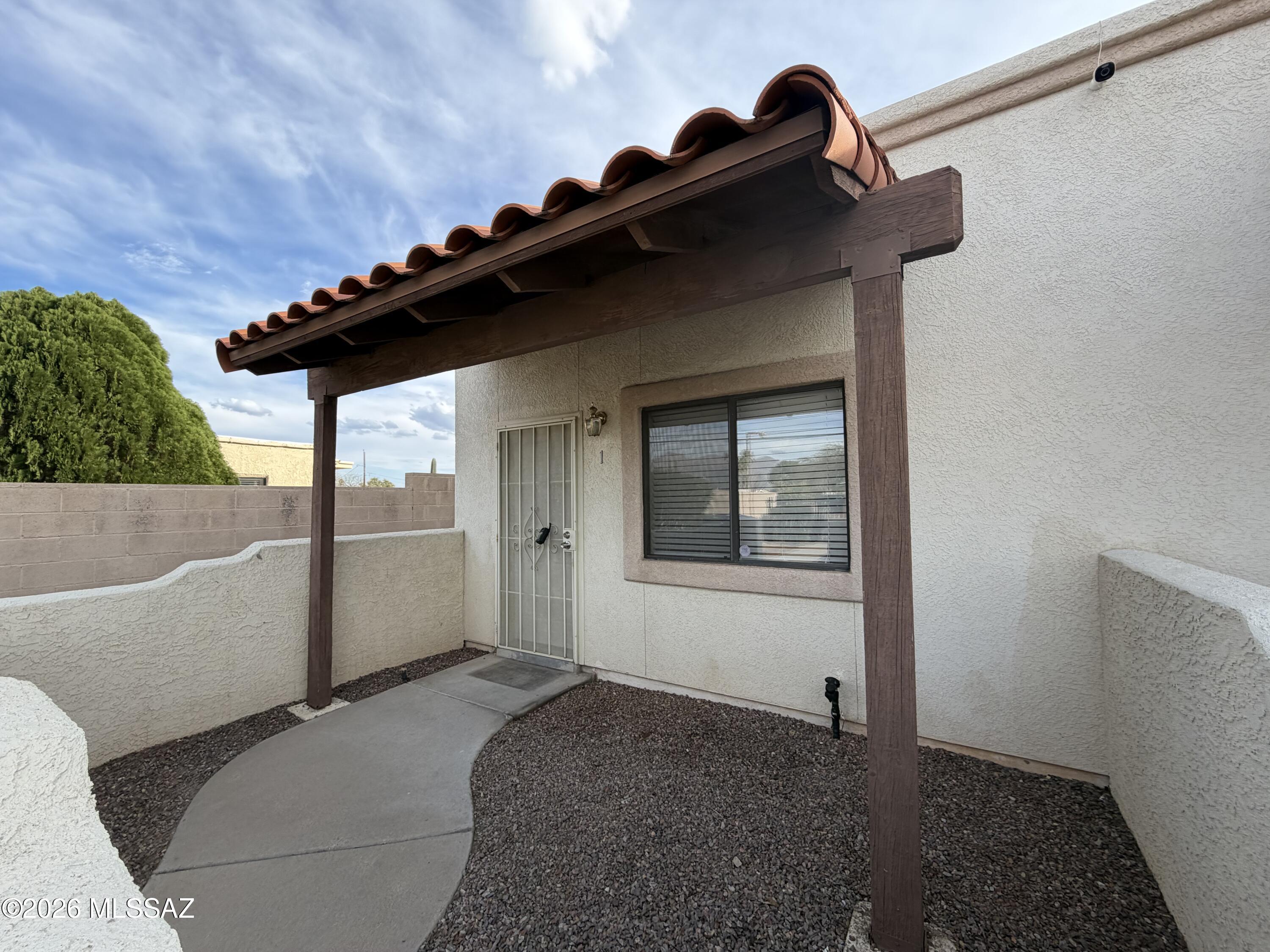 AVAILABLE NOW!

** All Atlas Real Estate residents are enrolled in the Resident Benefits Package (RBP) at a monthly rate of $34.99/month with a one-time utility set-up fee of $30. RBP includes HVAC air filter delivery (for applicable properties), utility concierge service making utility connection a breeze during your move-in, our best-in-class resident rewards program, and much more! More details upon application. ** Renters Insurance Required**
Pet Policy: (Pet screening application required) Pets accepted! $300 one time pet fee (per pet) is due at the time of move in. As low as $35 monthly pet rent (per pet).

MONTHLY CONCESSION DEDUCTION FOR FIRST 12 MONTHS: -$104.00
*CONCESSION IS CALCULATED INTO ADVERTISED RENT OF $1,146*