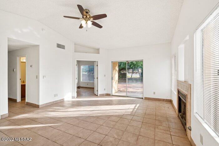 Mission Ridge (1-305) - Residential Lease