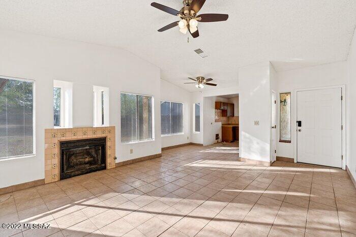 Mission Ridge (1-305) - Residential Lease