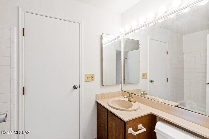 Mission Ridge (1-305) - Residential Lease