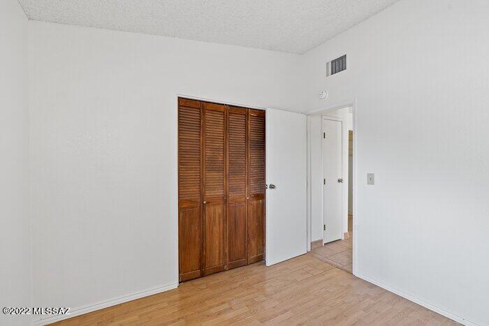 Mission Ridge (1-305) - Residential Lease