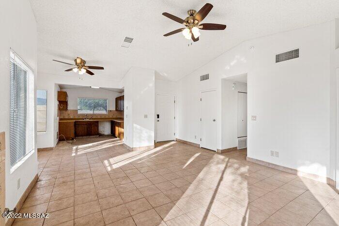 Mission Ridge (1-305) - Residential Lease