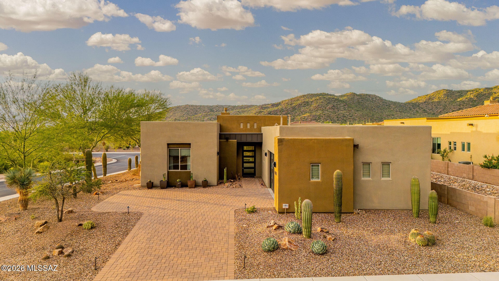 Boulder Bridge Pass At Dove Mountain SQ20132910078 - Residential