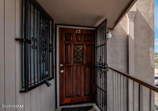 Golf Links East Condos (1-48) - Residential