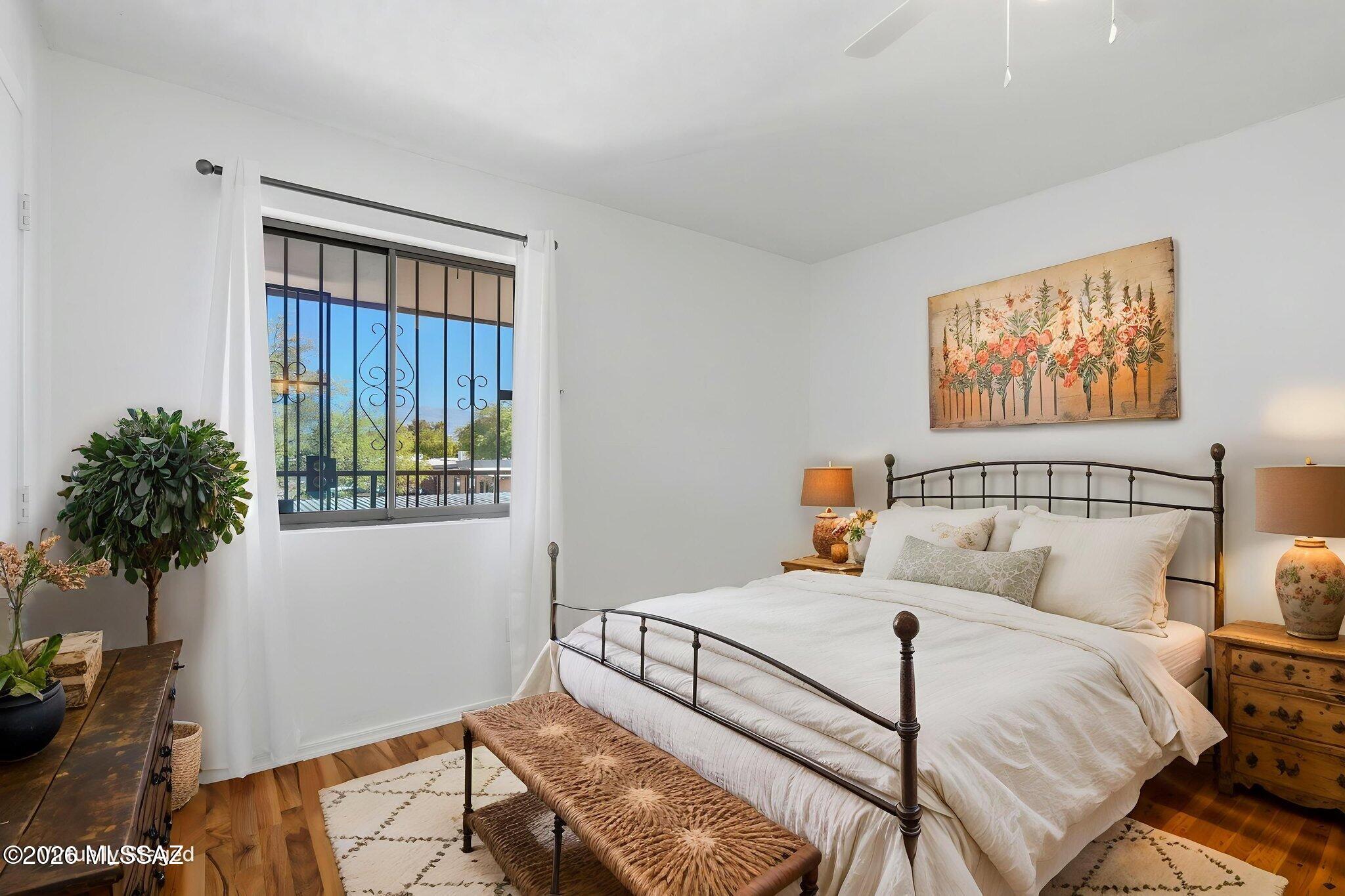 Golf Links East Condos (1-48) - Residential