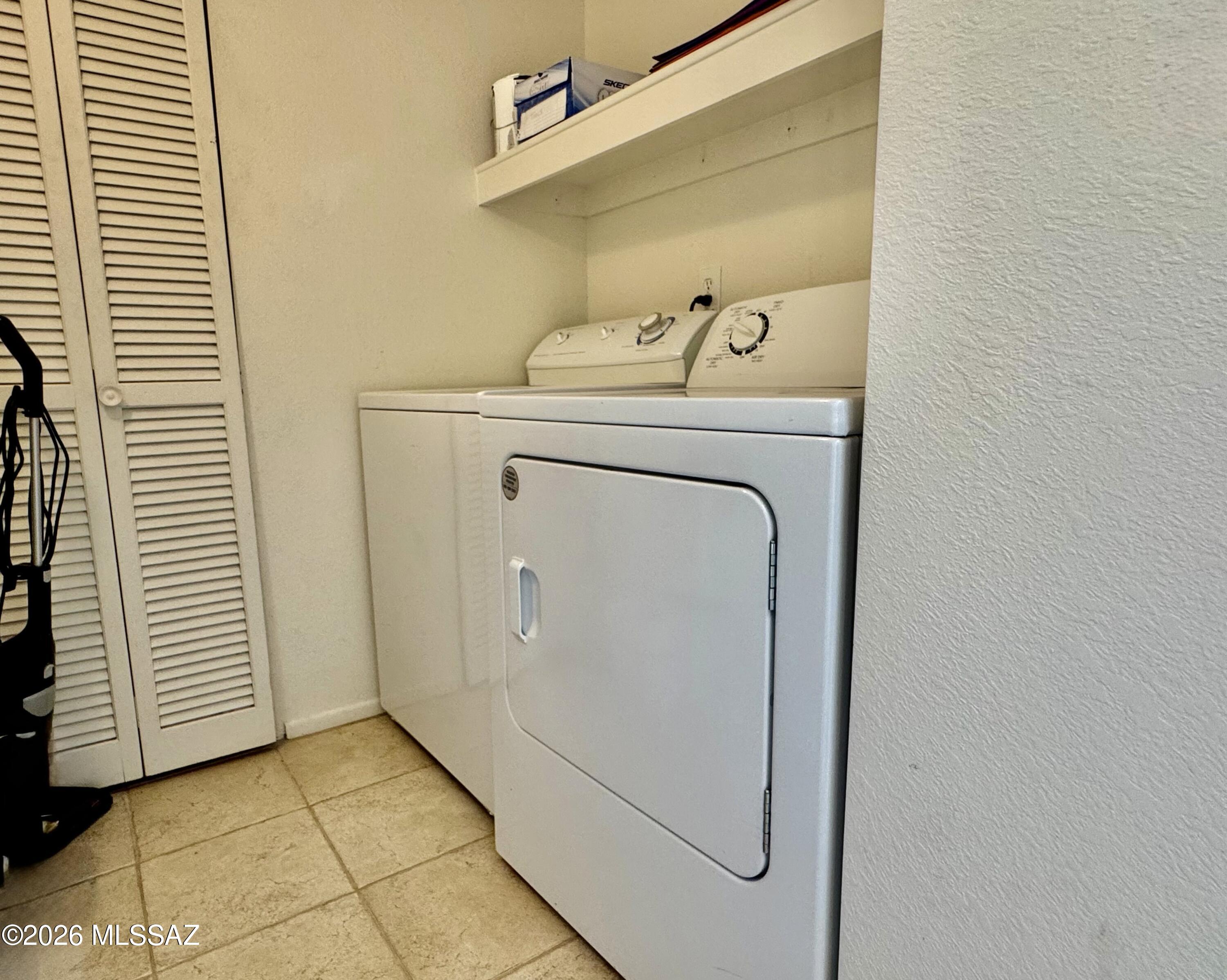 Ventana Vista Condominiums - Residential Lease