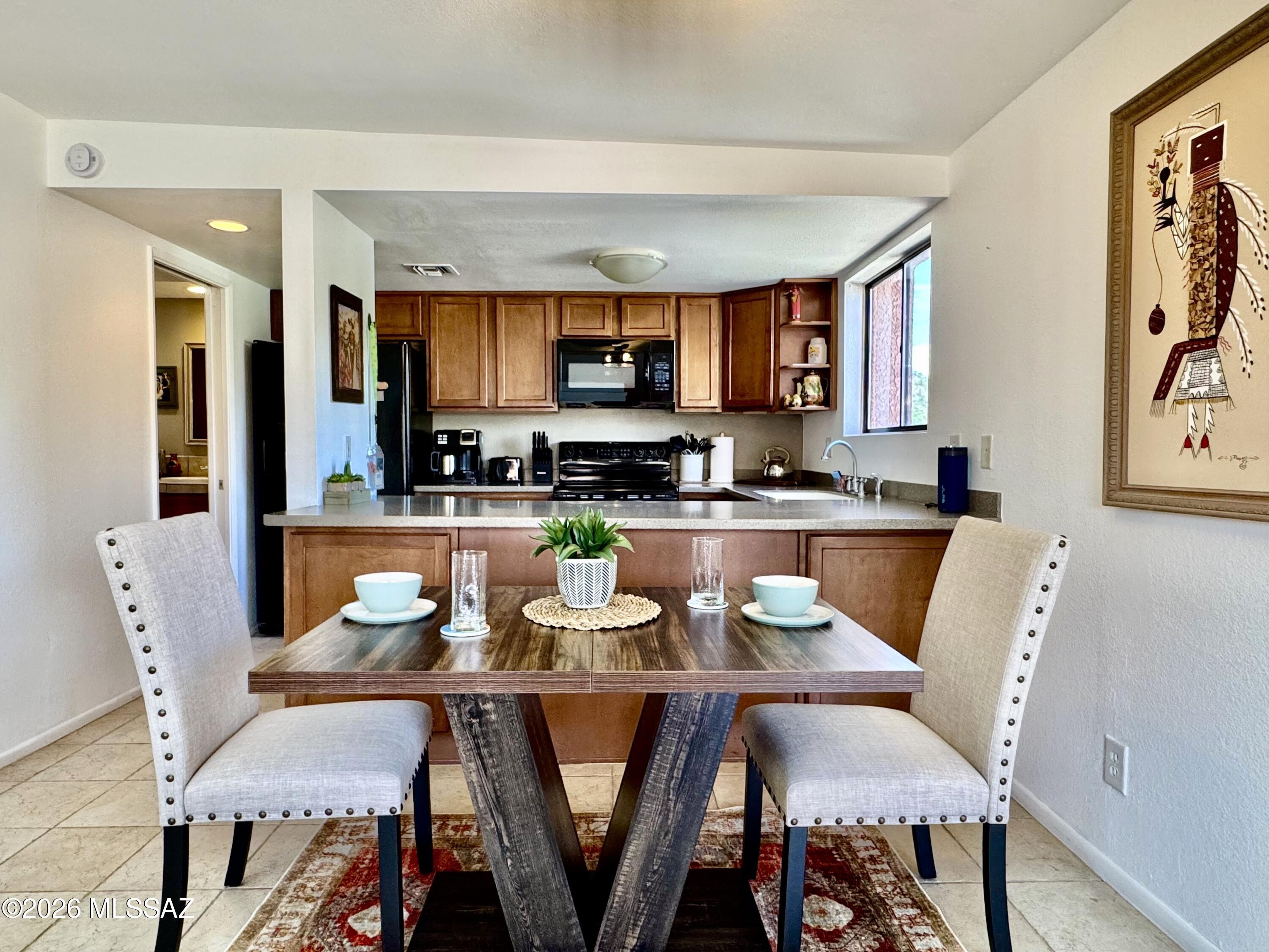 Ventana Vista Condominiums - Residential Lease
