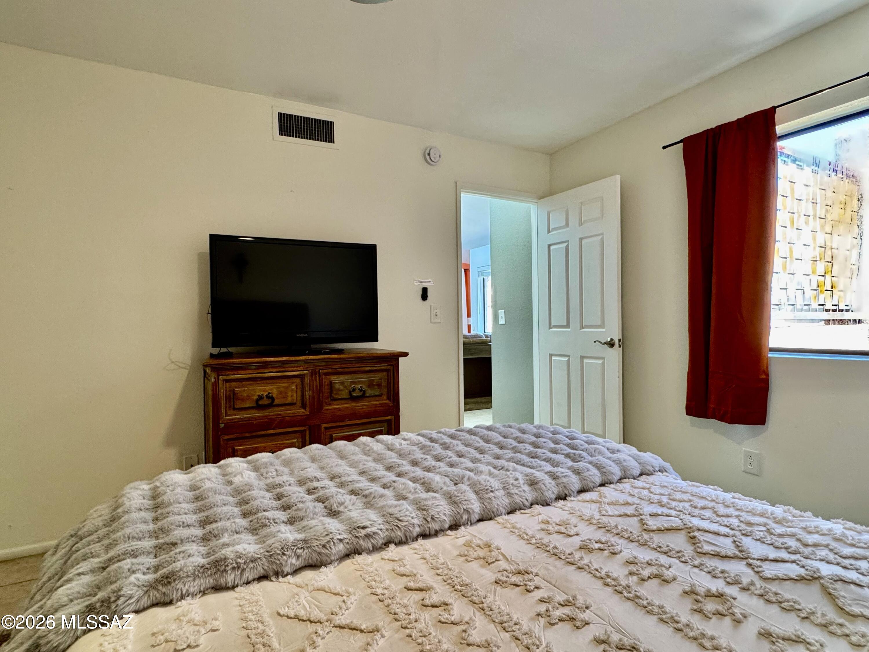 Ventana Vista Condominiums - Residential Lease