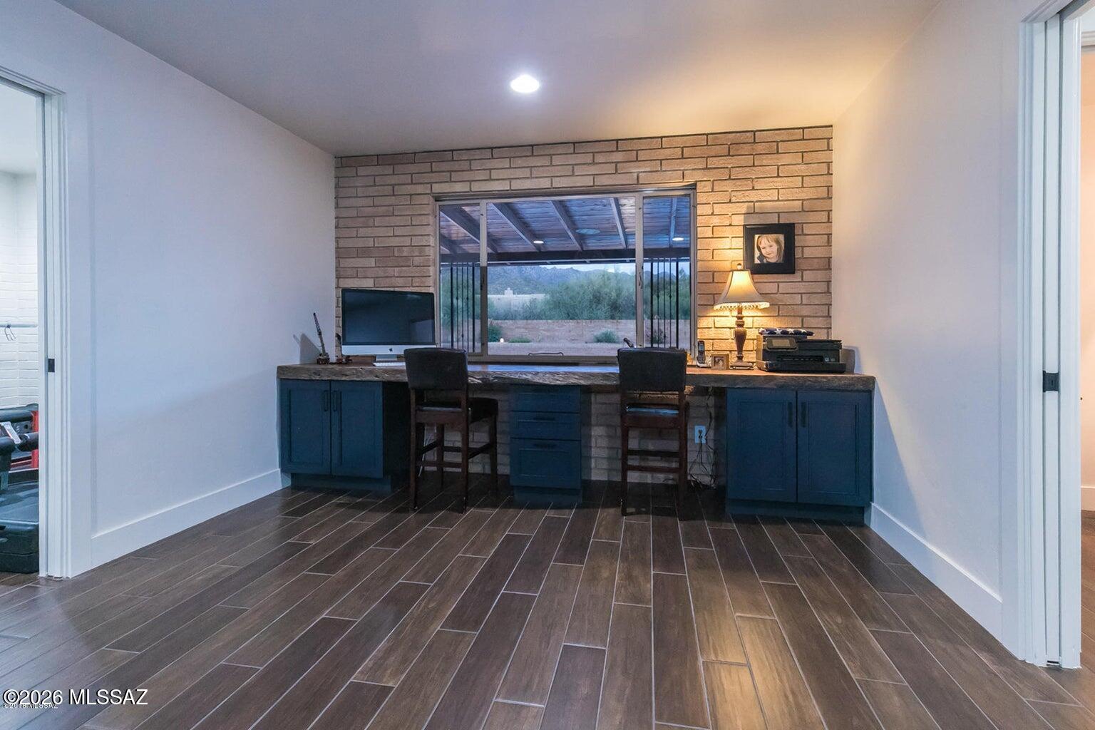 Unsubdivided - Residential Lease