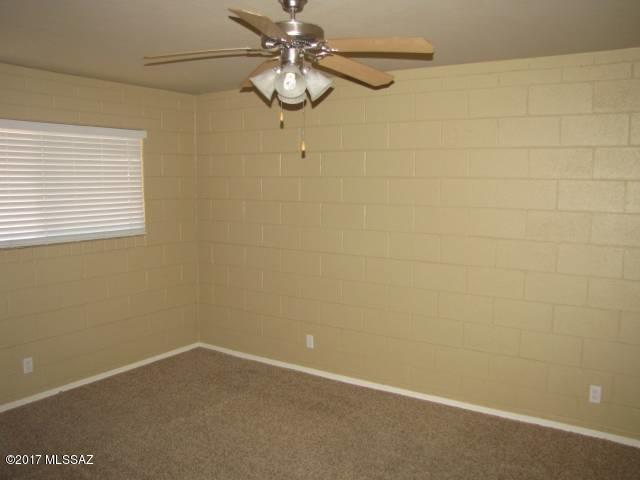 Columbus Park Condominiums (1-60) - Residential Lease
