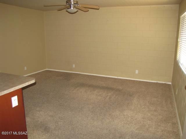 Columbus Park Condominiums (1-60) - Residential Lease