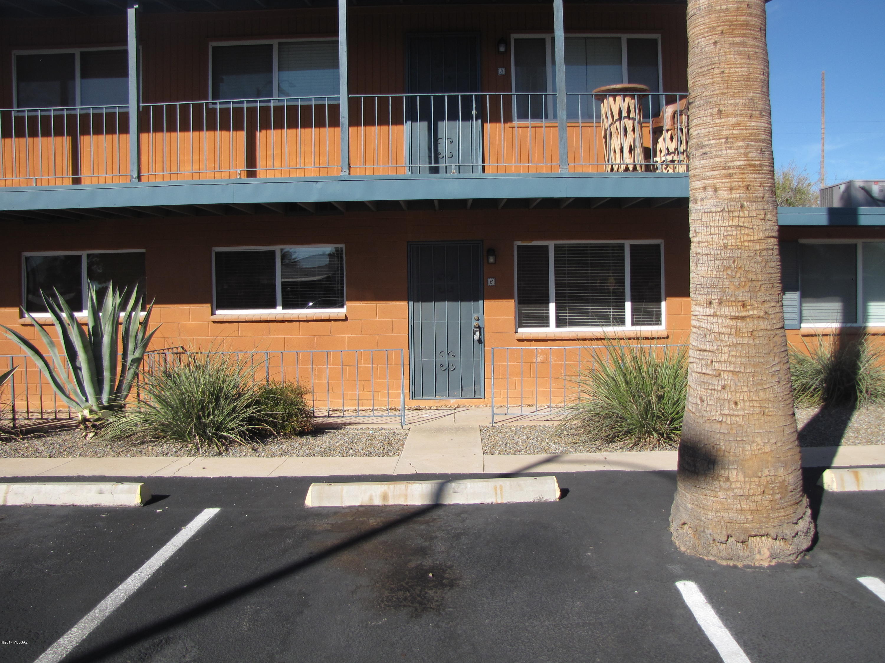 Columbus Park Condominiums (1-60) - Residential Lease
