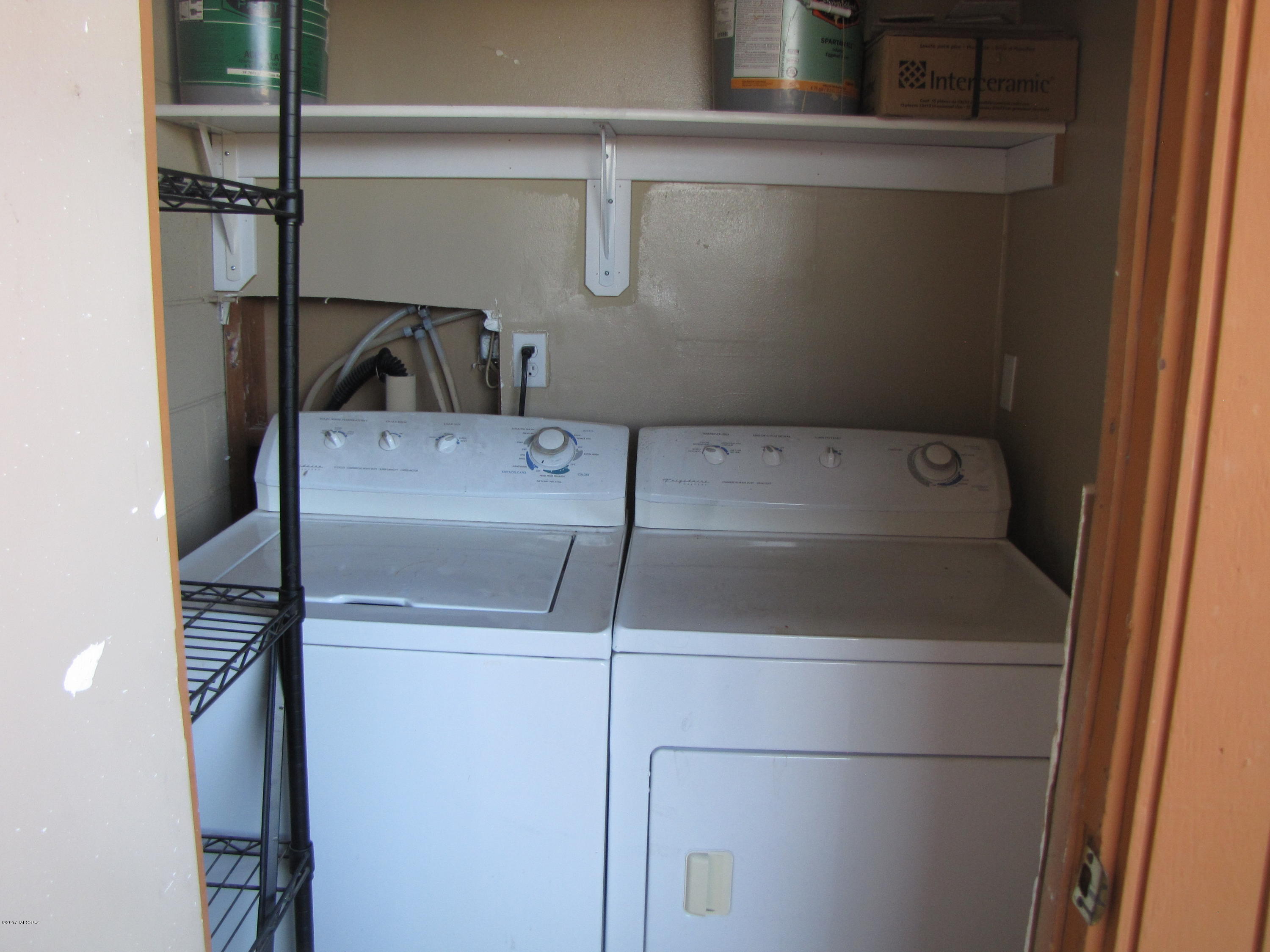 Columbus Park Condominiums (1-60) - Residential Lease