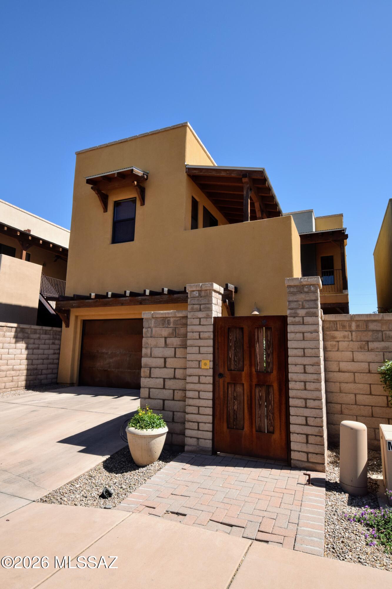 Miramonte at the River (1-163) - Residential Lease