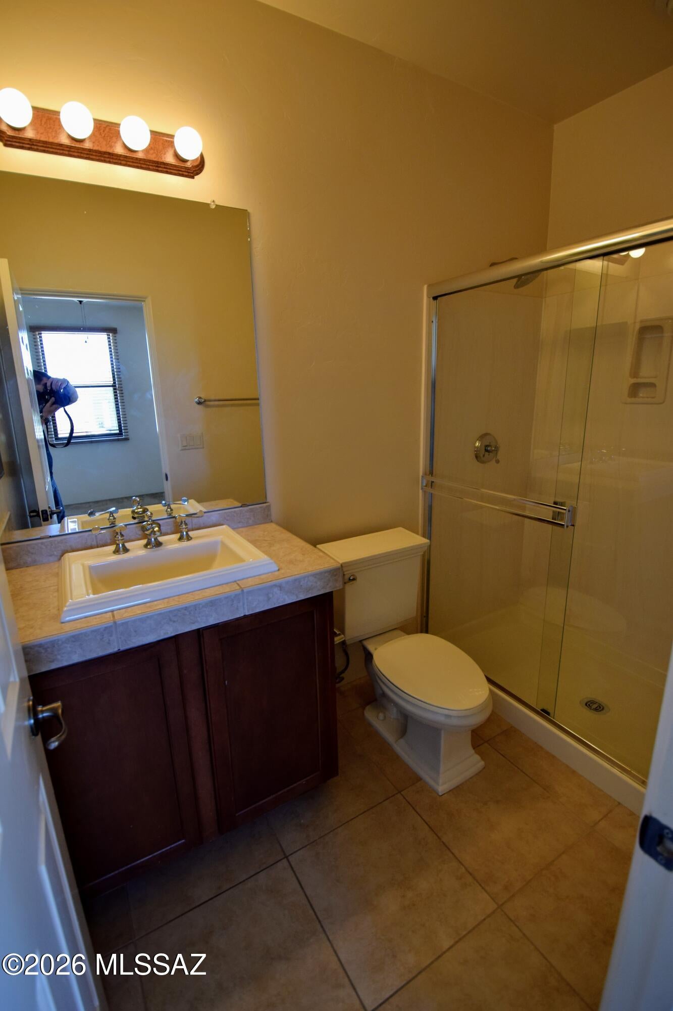 Miramonte at the River (1-163) - Residential Lease