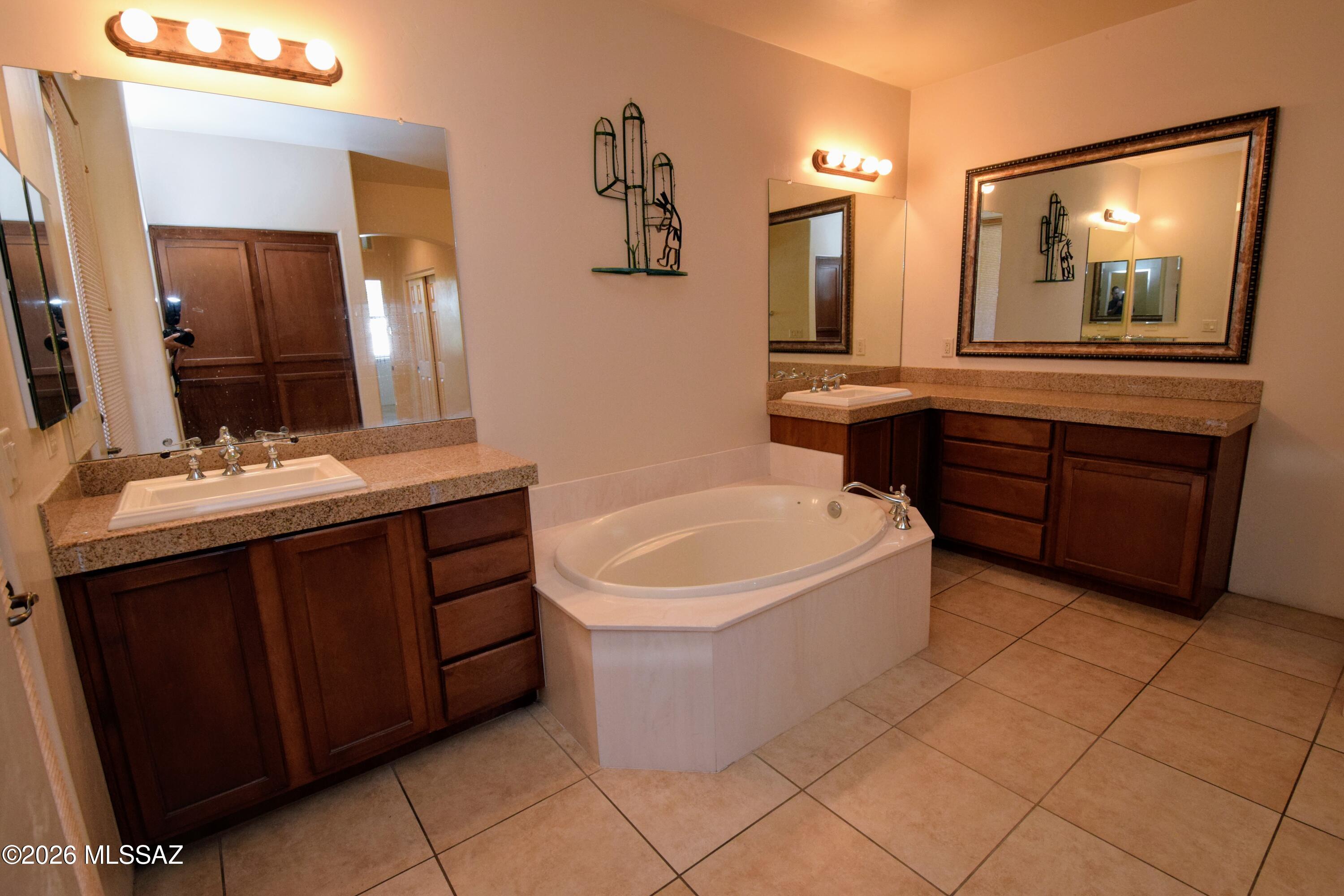 Miramonte at the River (1-163) - Residential Lease