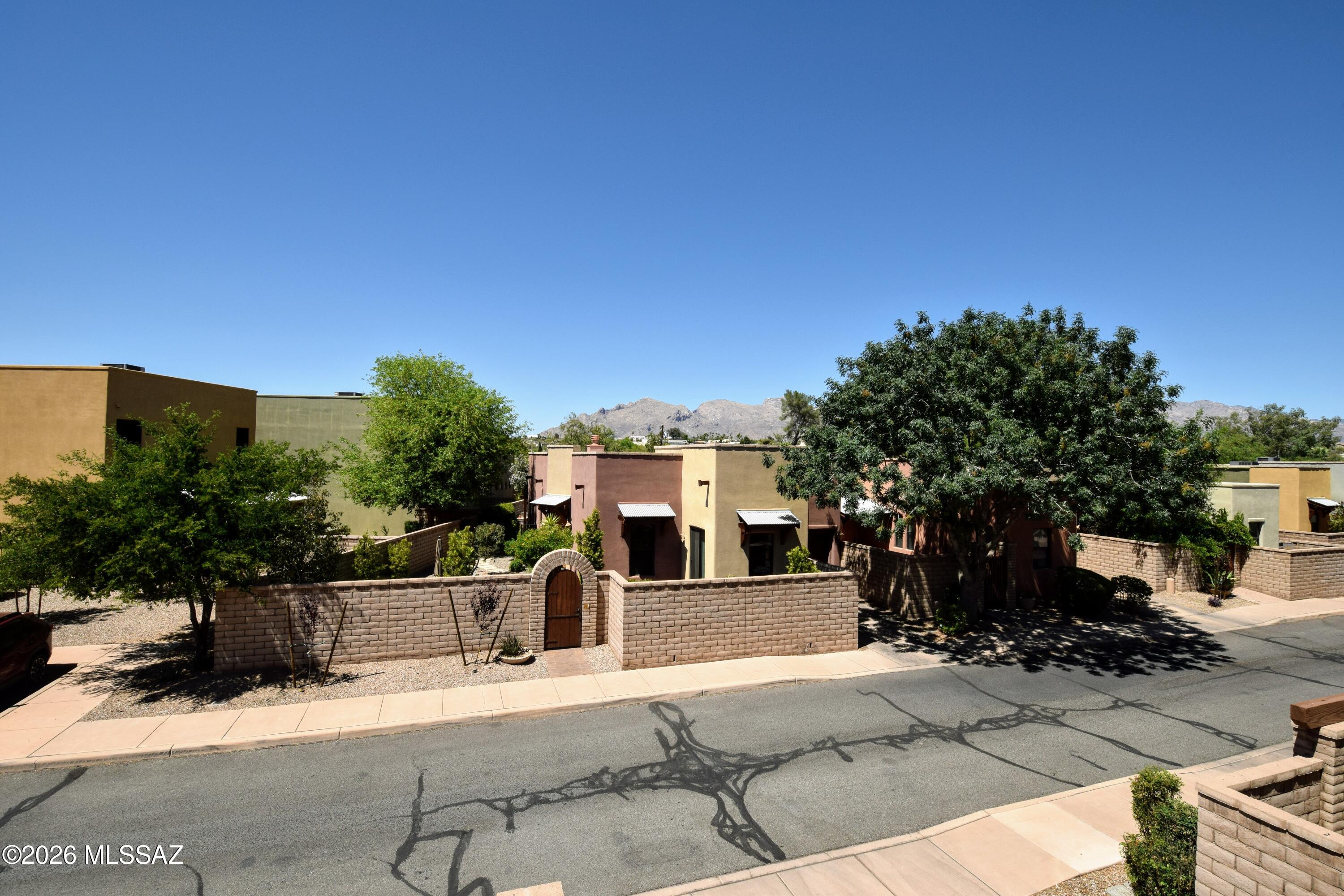 Miramonte at the River (1-163) - Residential Lease