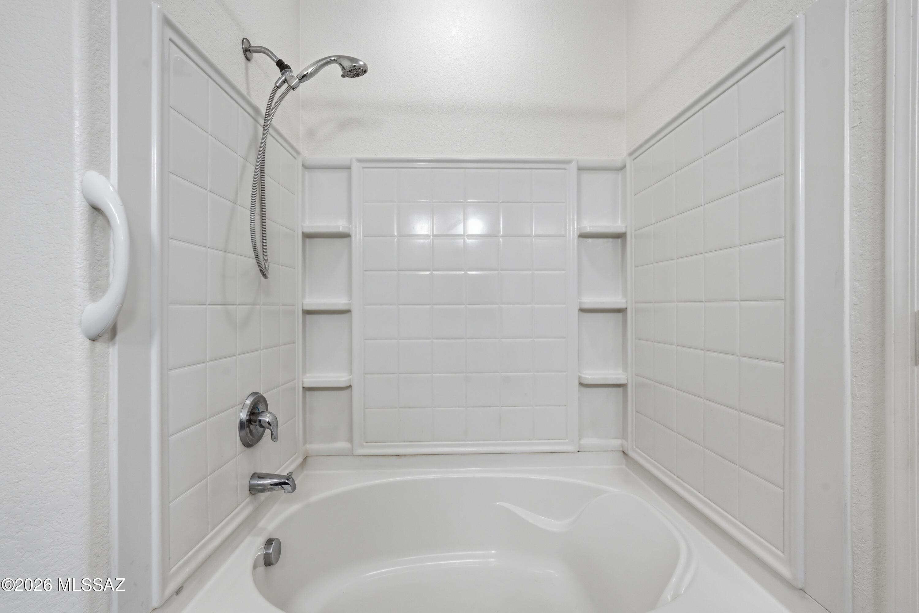 Rillito At La Cholla (1-133) - Residential
