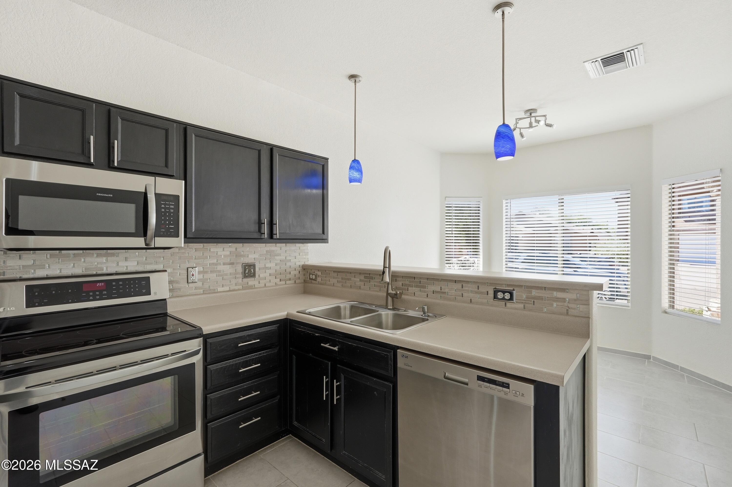 Rillito At La Cholla (1-133) - Residential