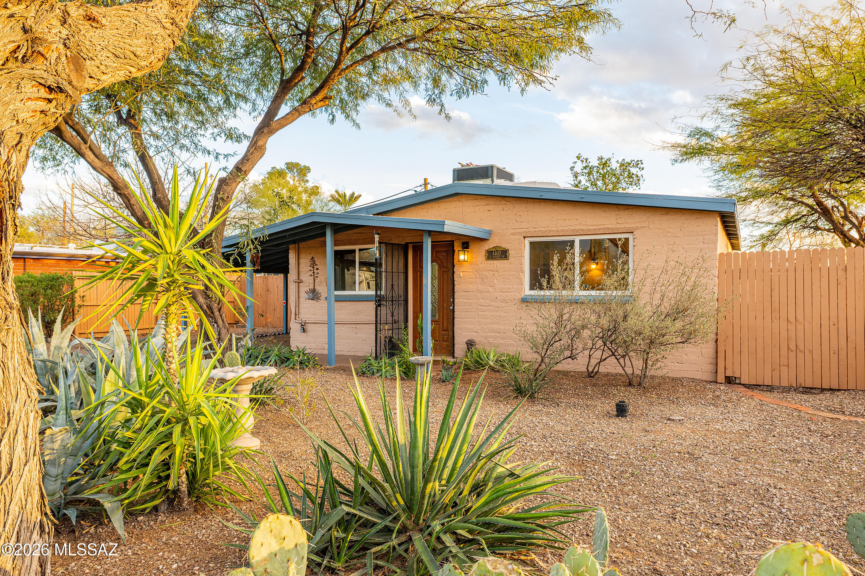 Paloma - Residential