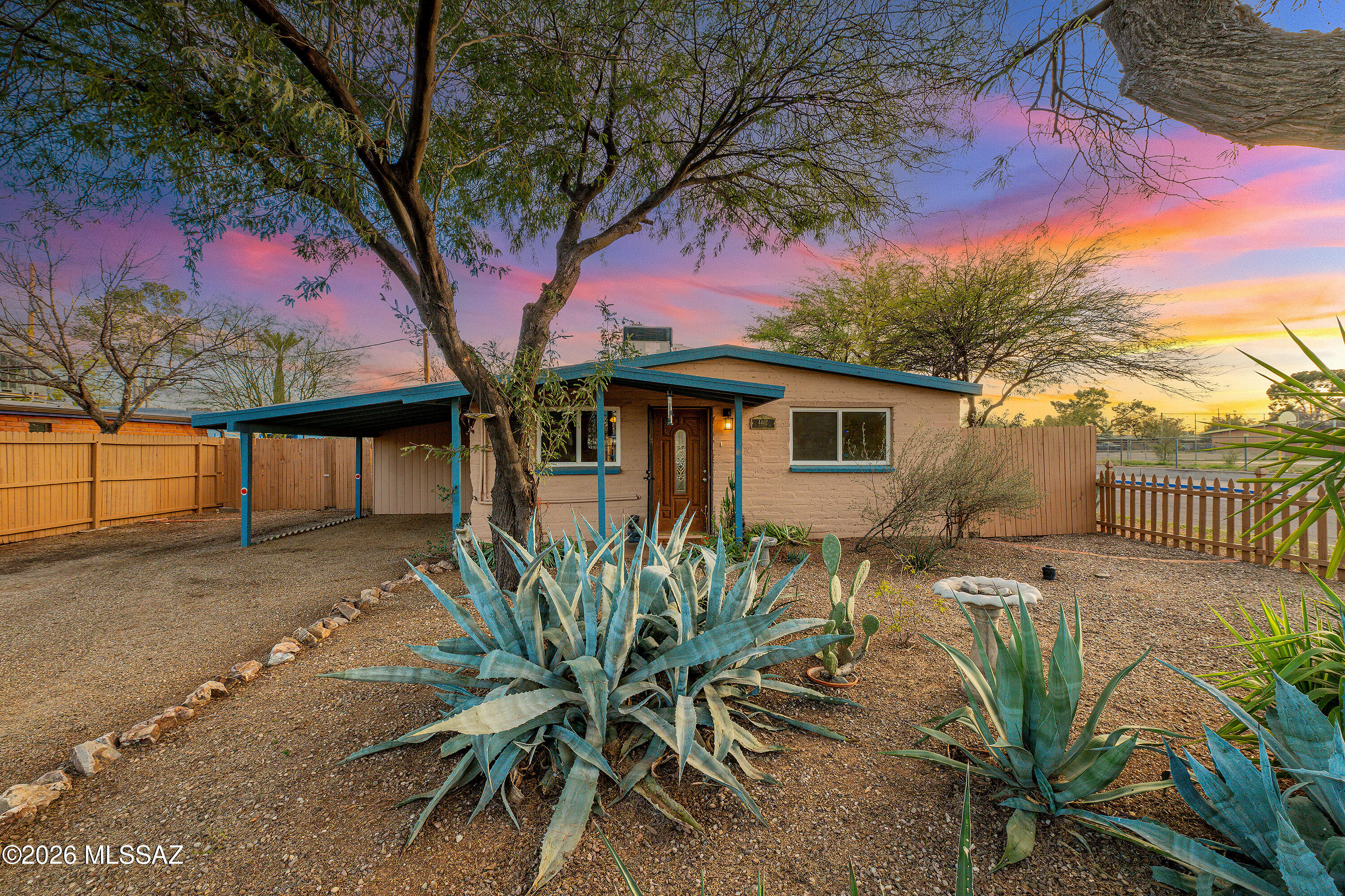 Paloma - Residential
