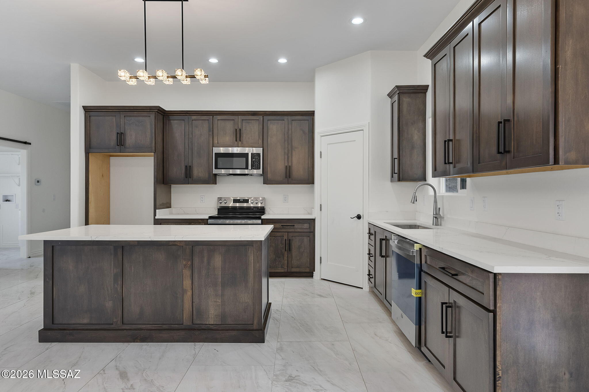 Mariposa Hills - Residential