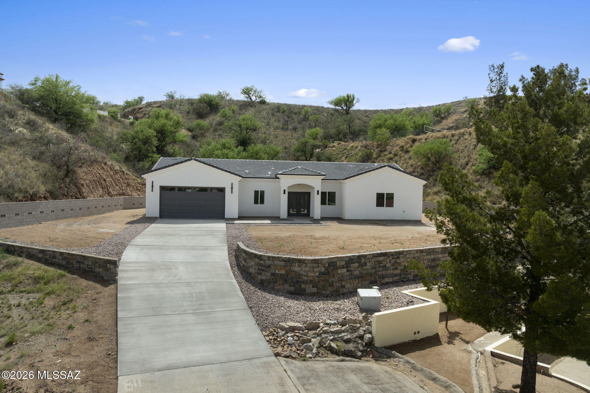 Mariposa Hills - Residential