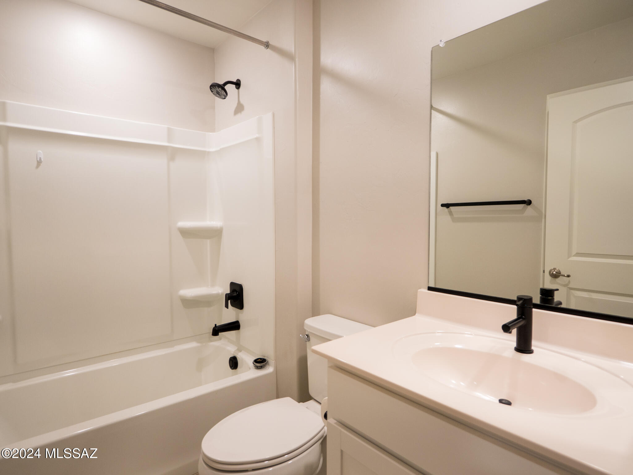 Bella Tierra - Residential Lease