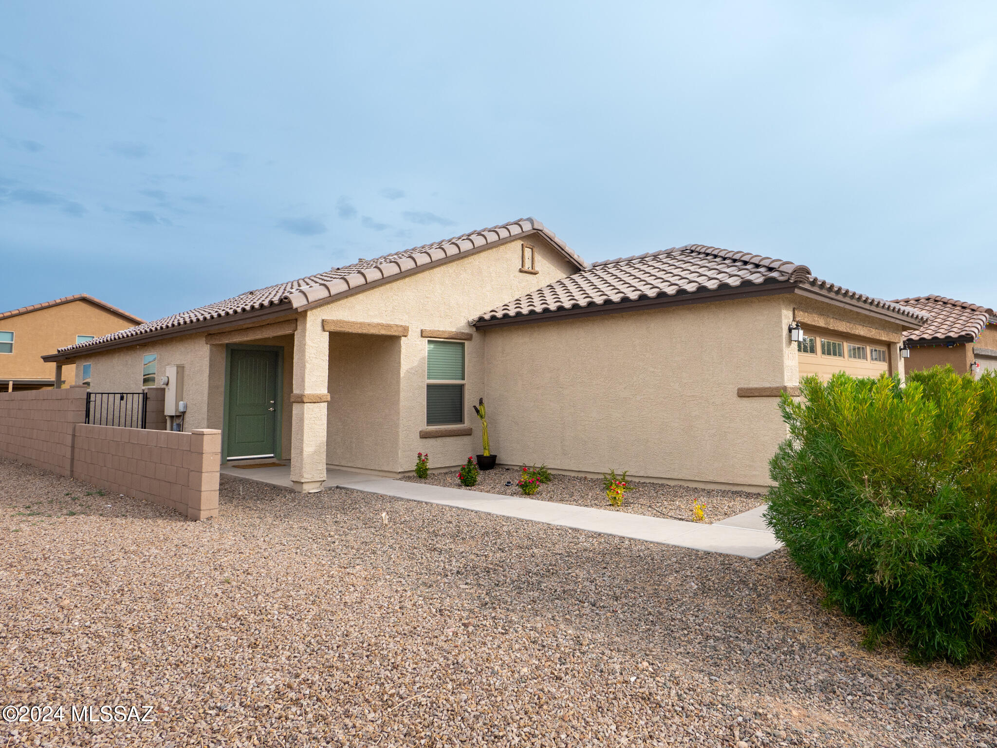 Great single family home that is 1,383 sq ft and was built in 2022 so almost new!  This is a 3 bedroom and 2 bathroom home with a den and a 2 car garage. Stainless steel appliances, washer dryer included, No carpet, very nice and modern.