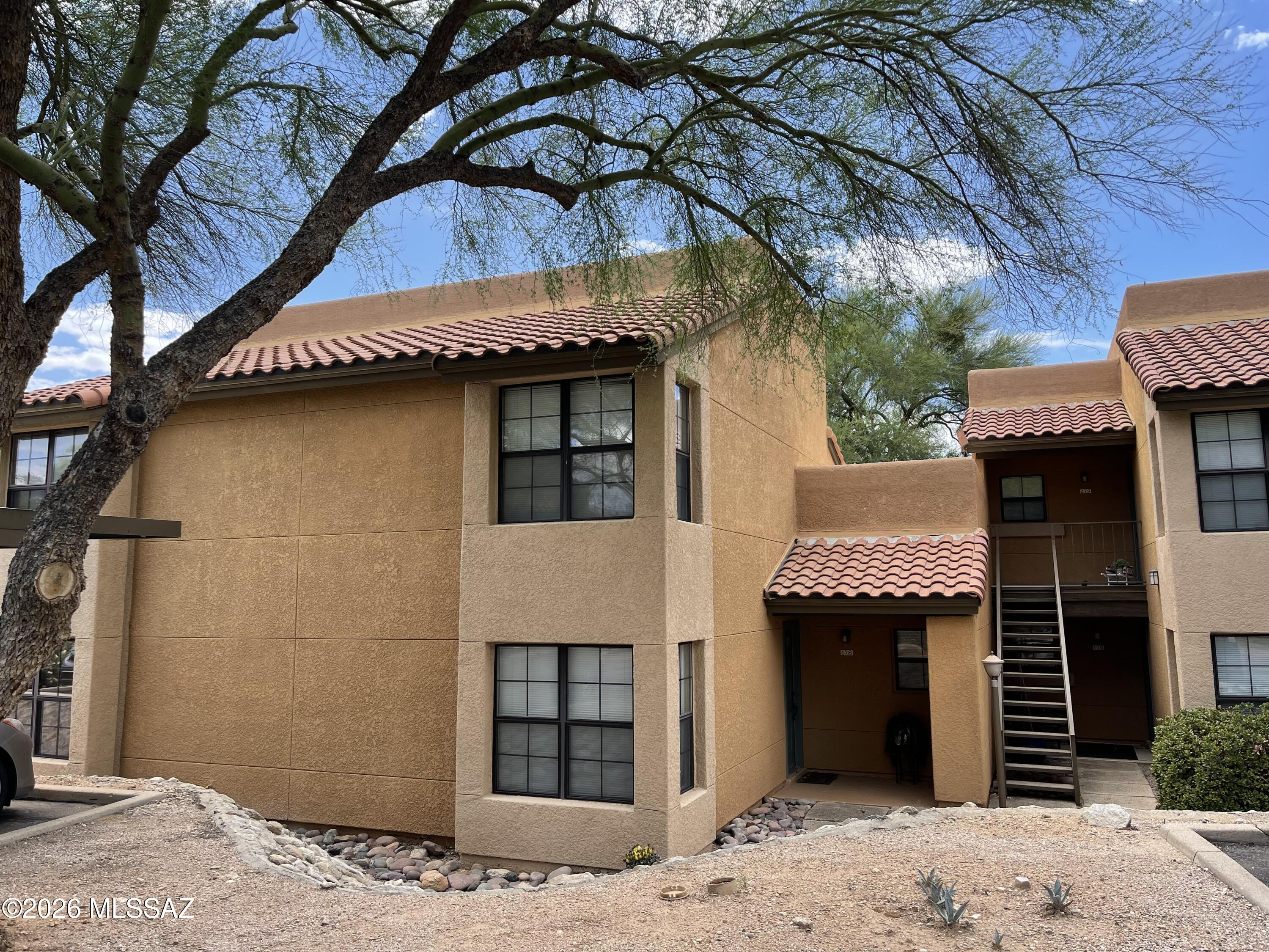 Skyline Village Condominium (1-168) - Residential Lease