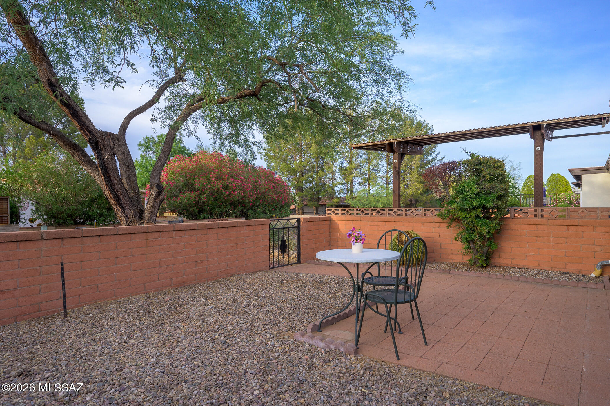 Green Valley Desert Meadows Townhouses (82-197) - Residential