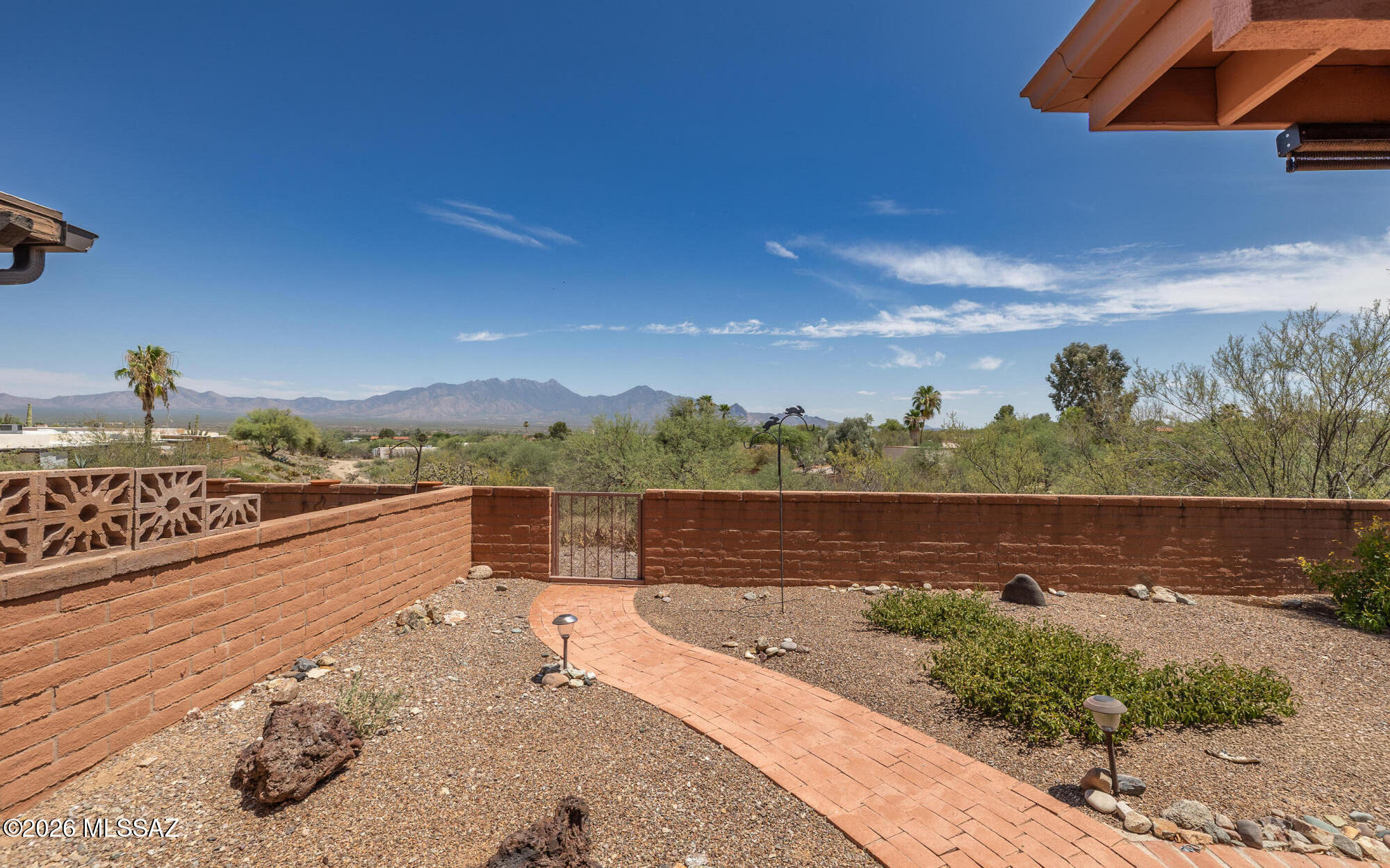 Continental Vistas(1-302) - Residential