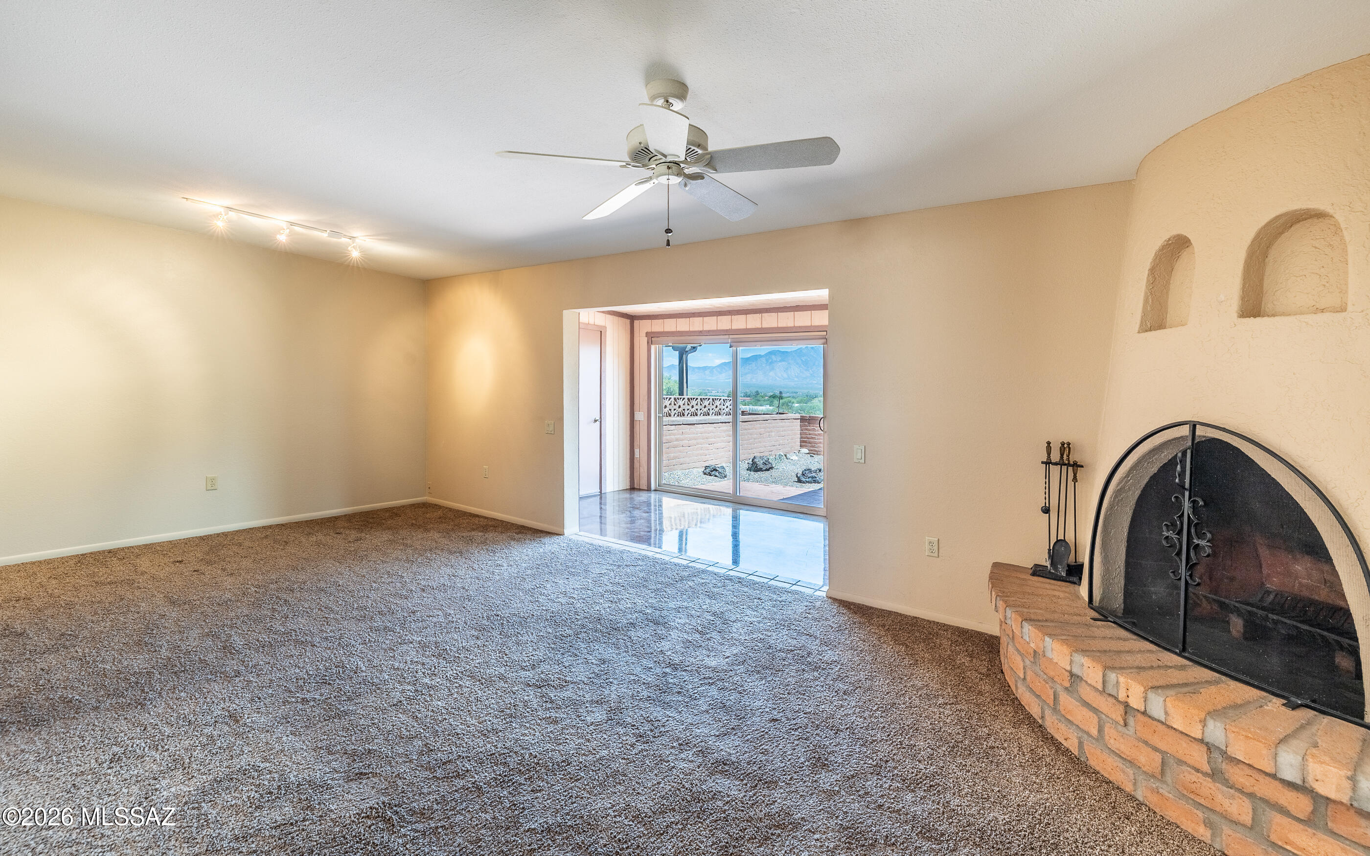 Continental Vistas(1-302) - Residential