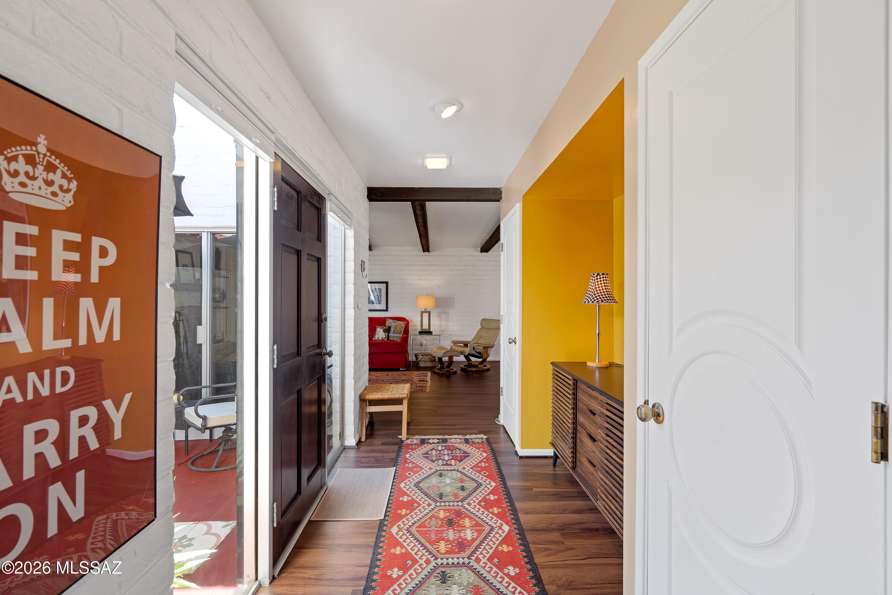 Las Lomitas (1) - Residential