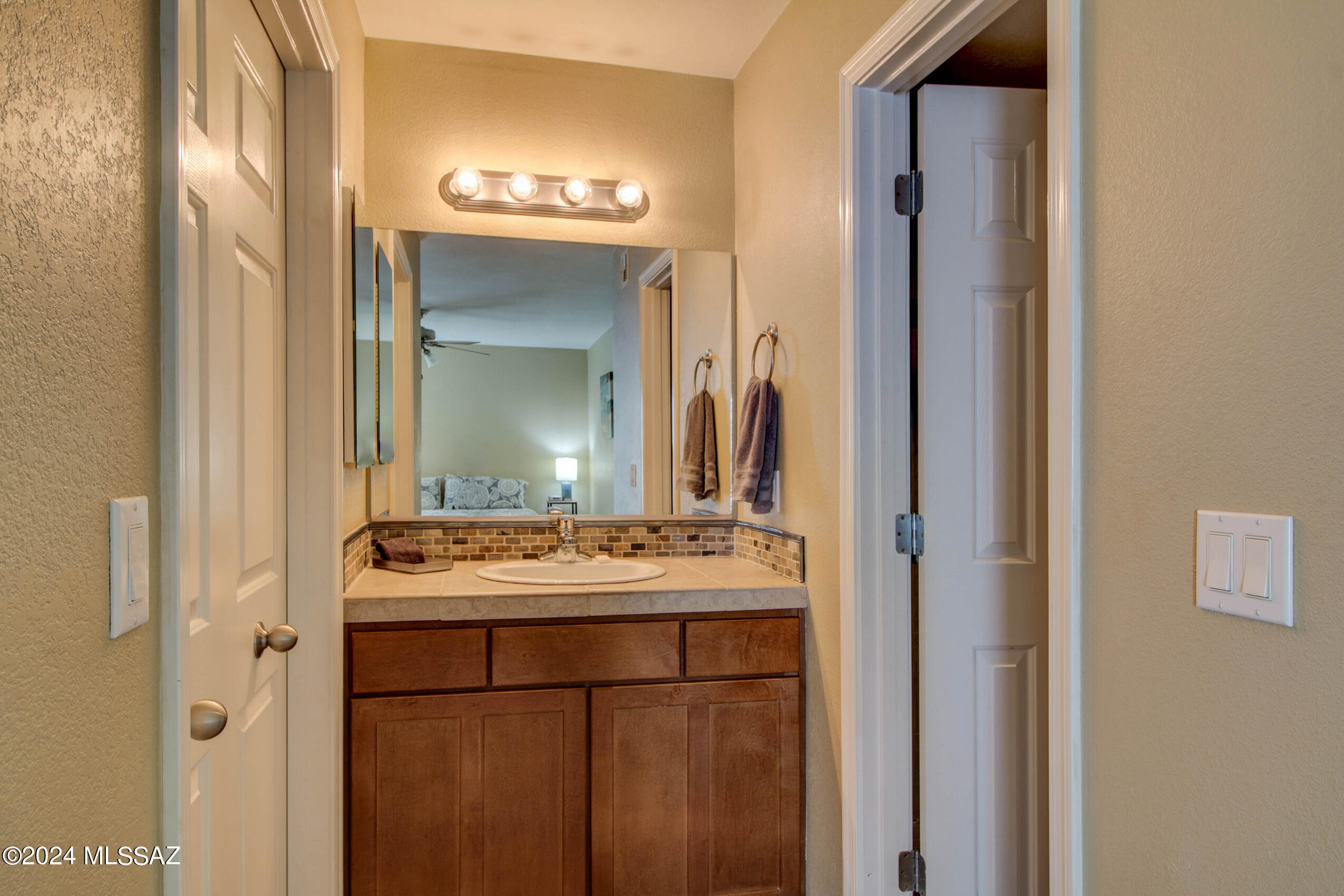 Skyline Village Condominium (1-168) - Residential Lease