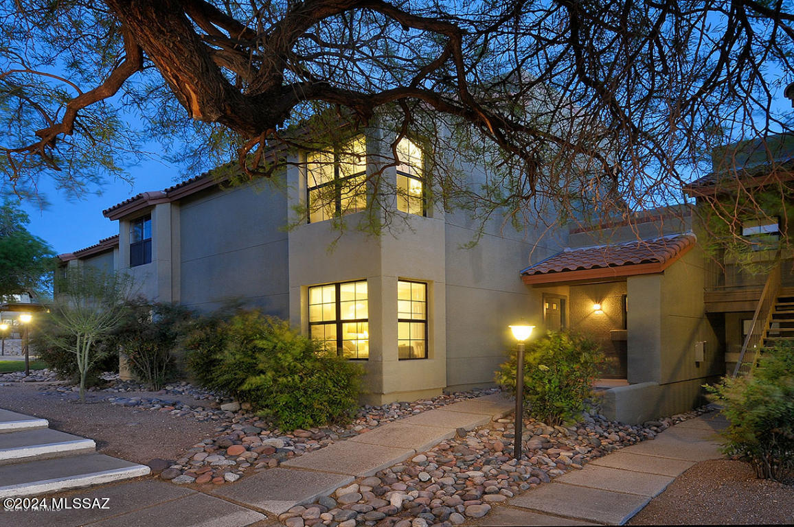 Skyline Village Condominium (1-168) - Residential Lease
