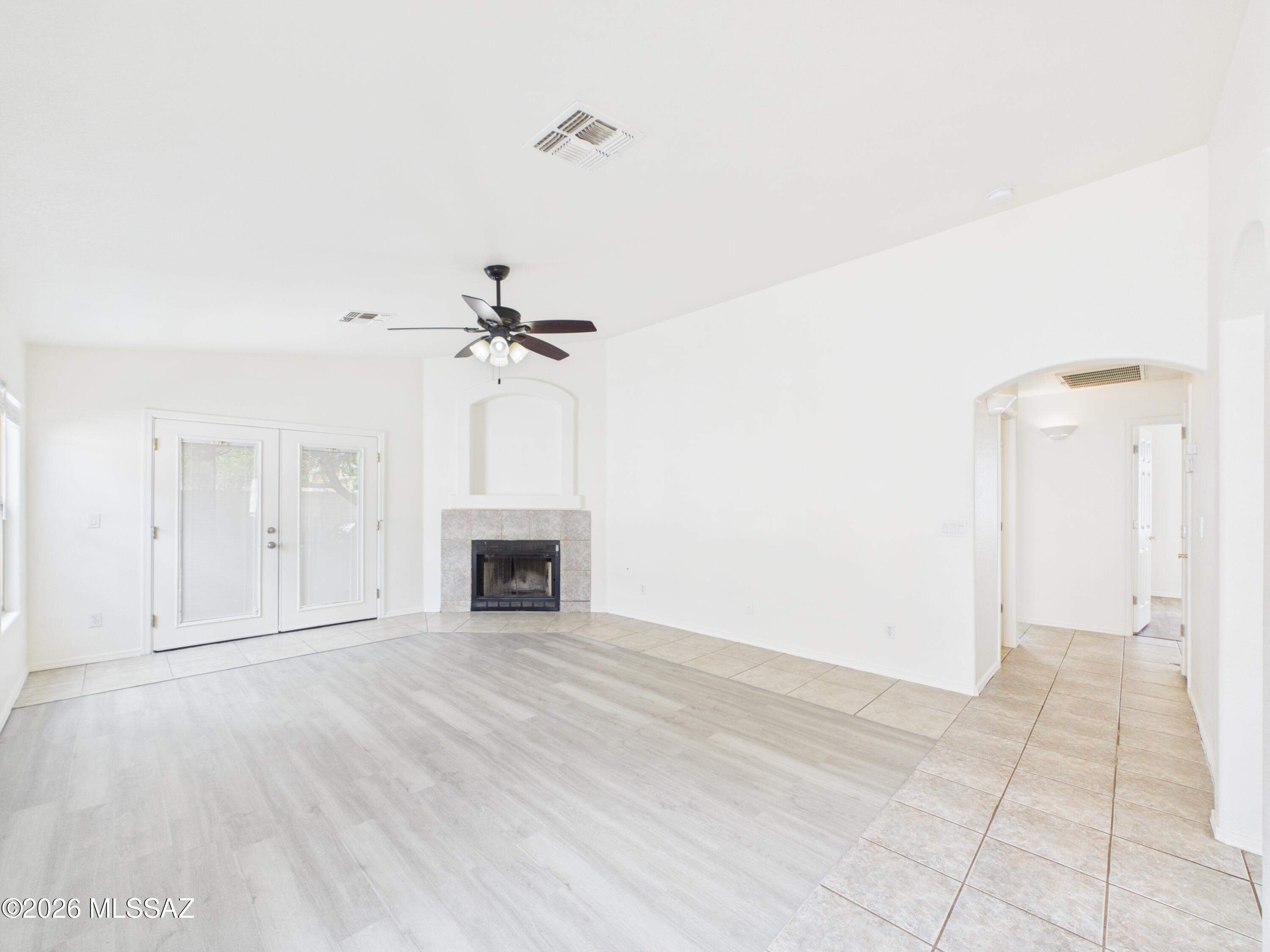 Desert Crossings at Rita Ranch (1-255) - Residential