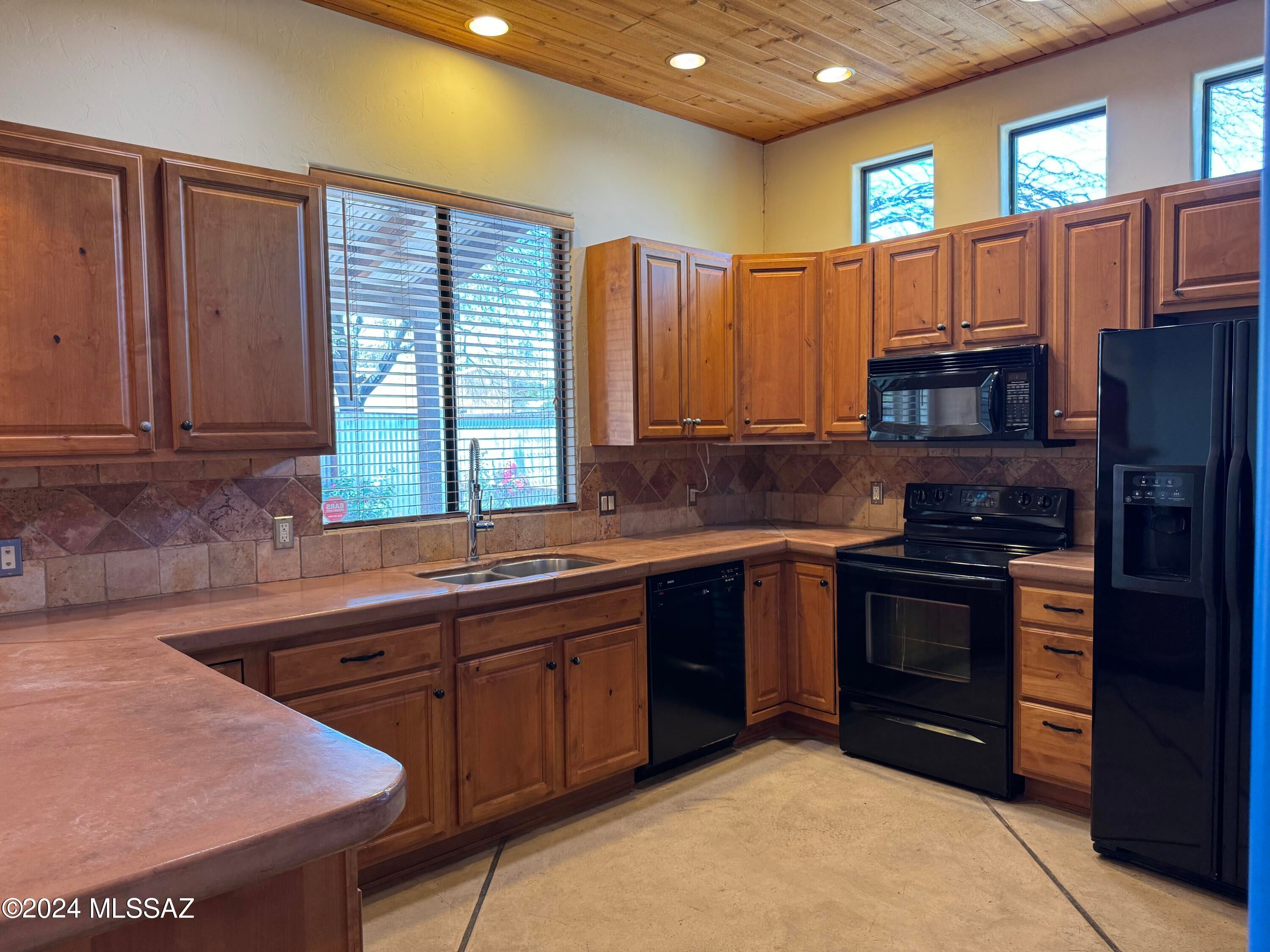 Palo Verde Addition NO. 2 - Residential Lease