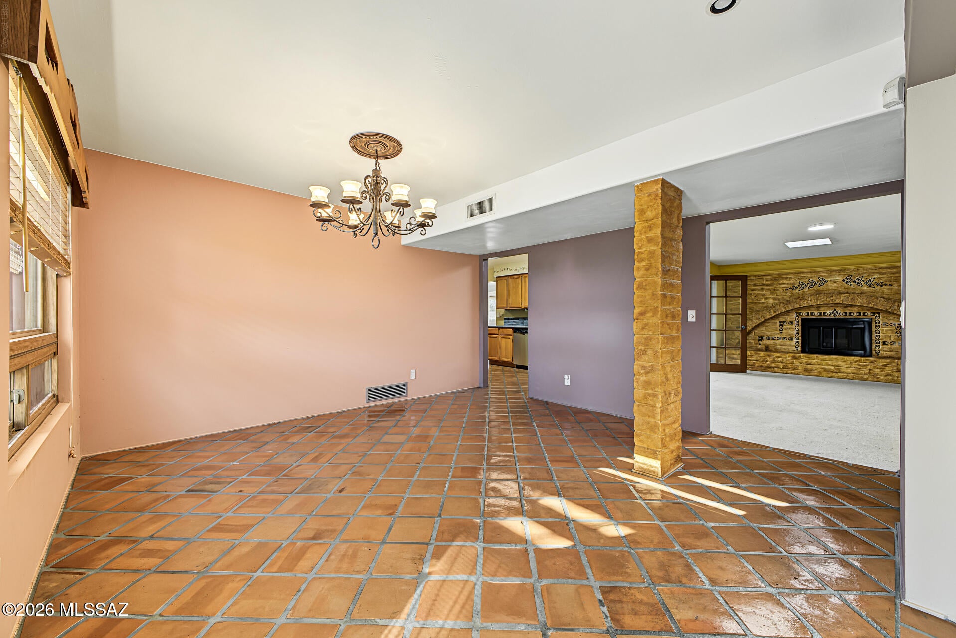 Tres Lomas (1-147) - Residential