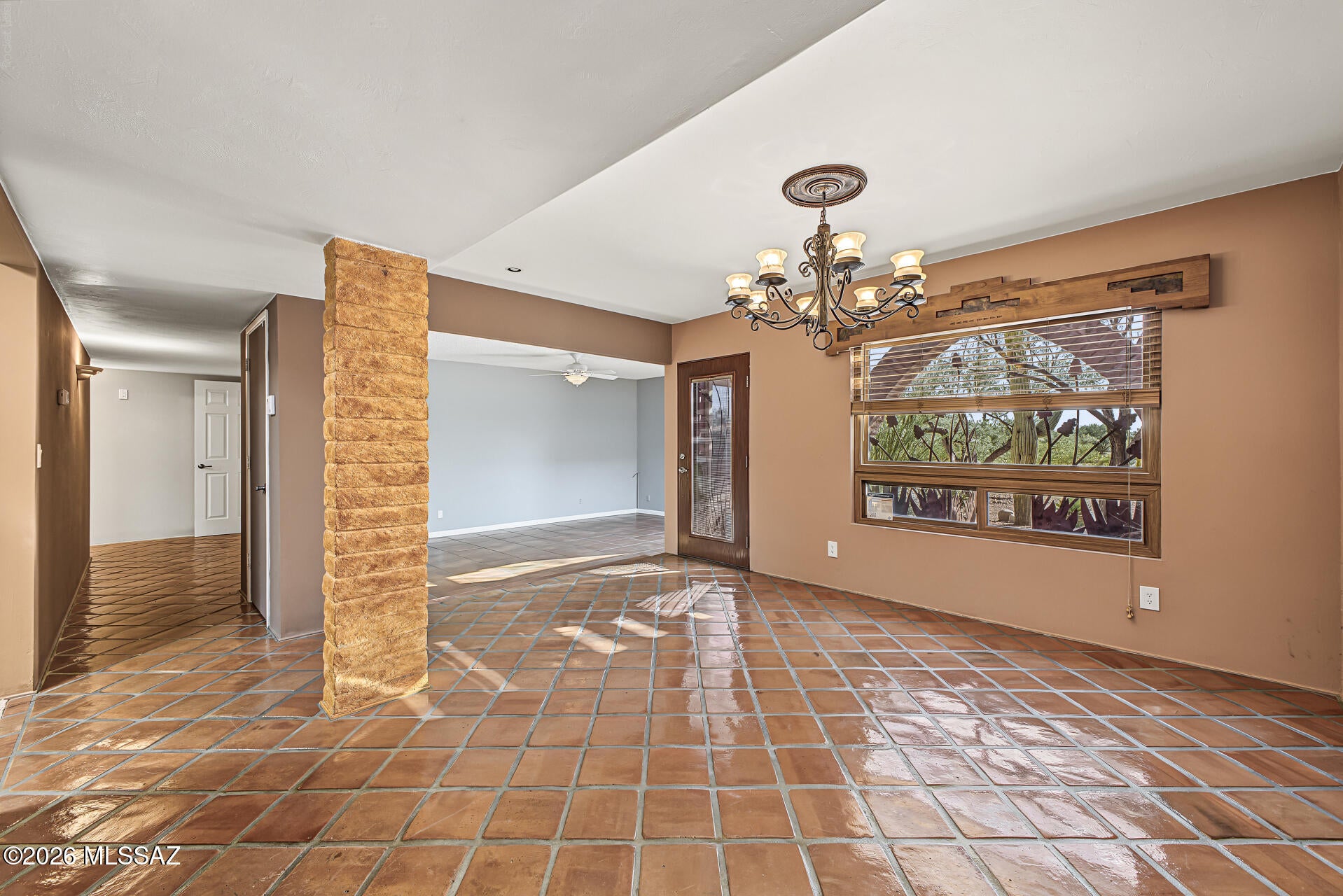 Tres Lomas (1-147) - Residential