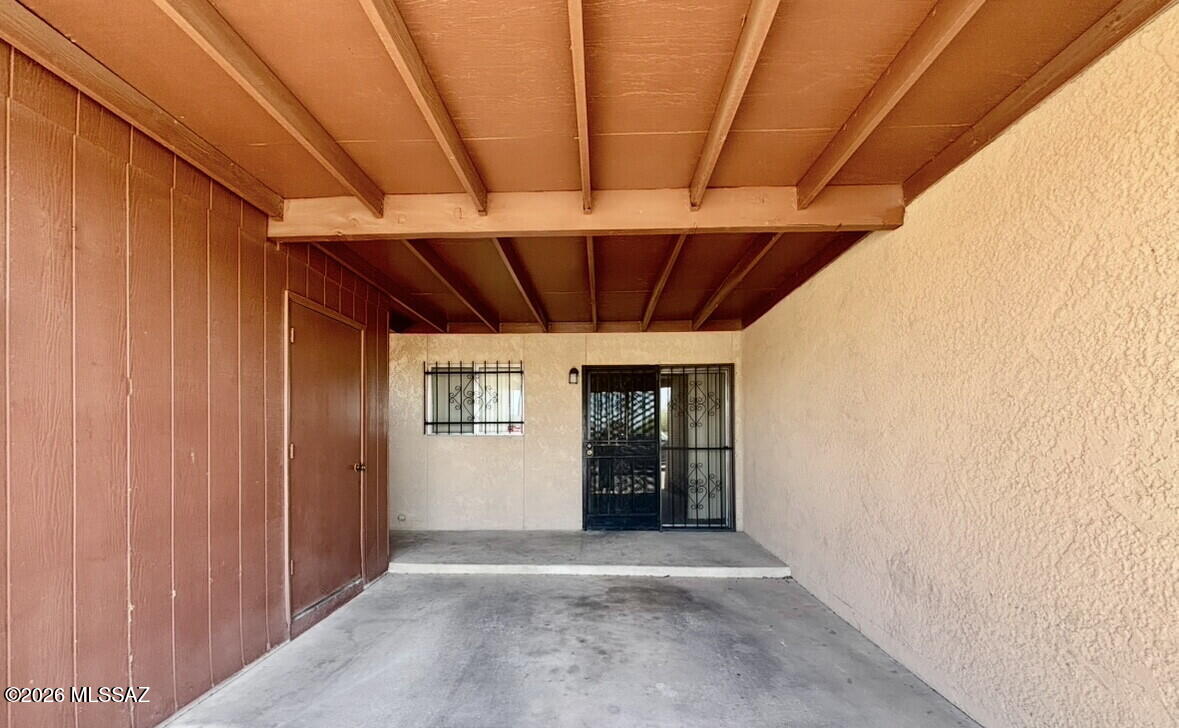 Spanish Meadows Twnhss (1-105) - Residential Lease