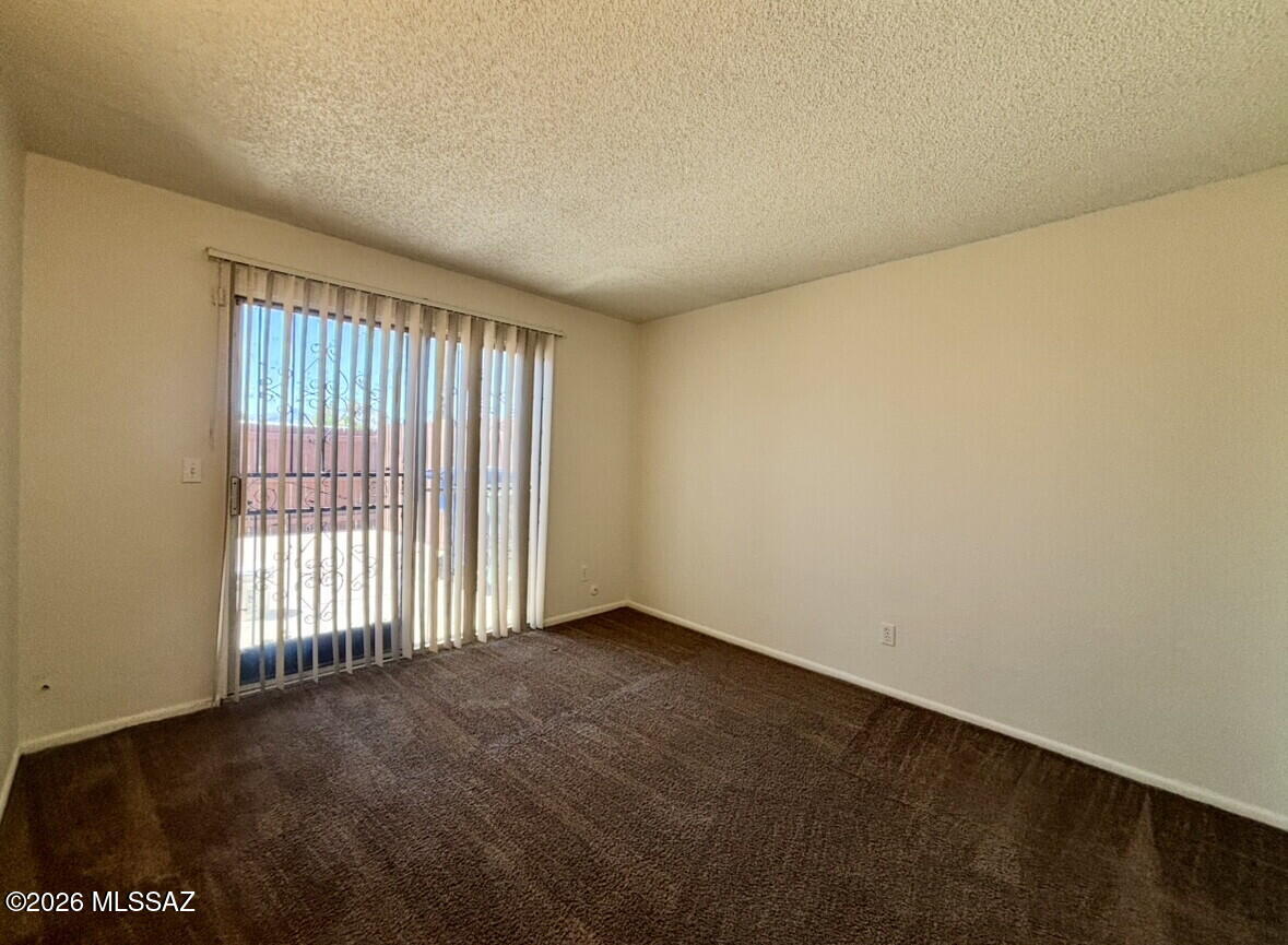 Spanish Meadows Twnhss (1-105) - Residential Lease