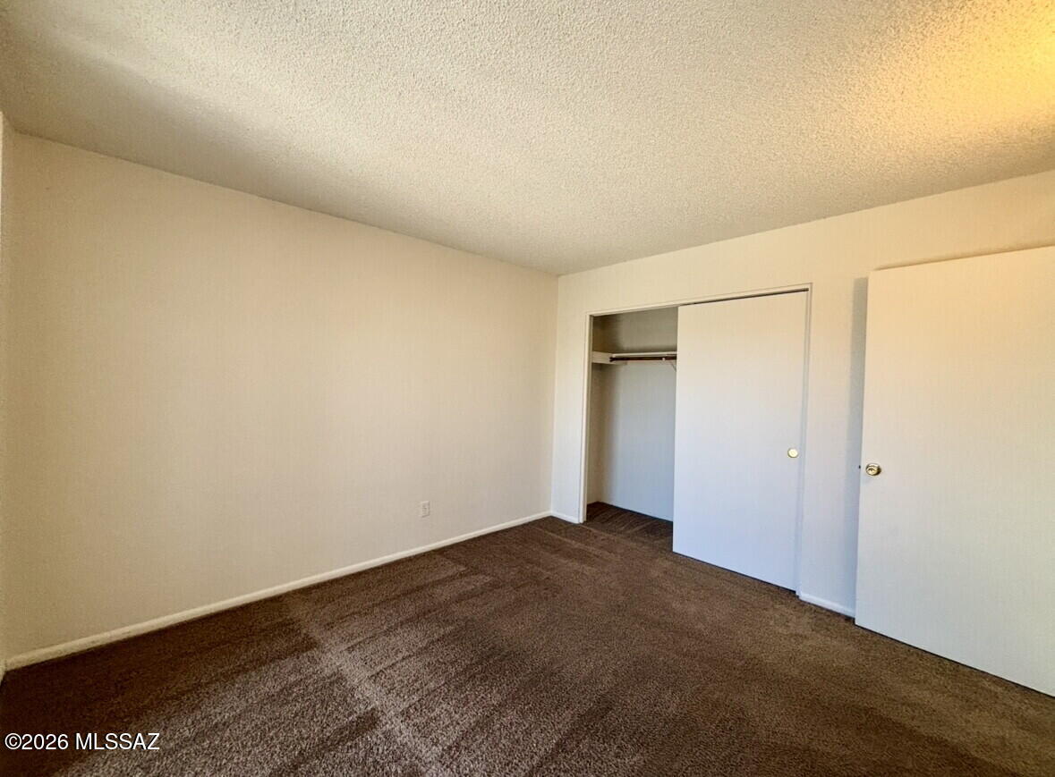 Spanish Meadows Twnhss (1-105) - Residential Lease