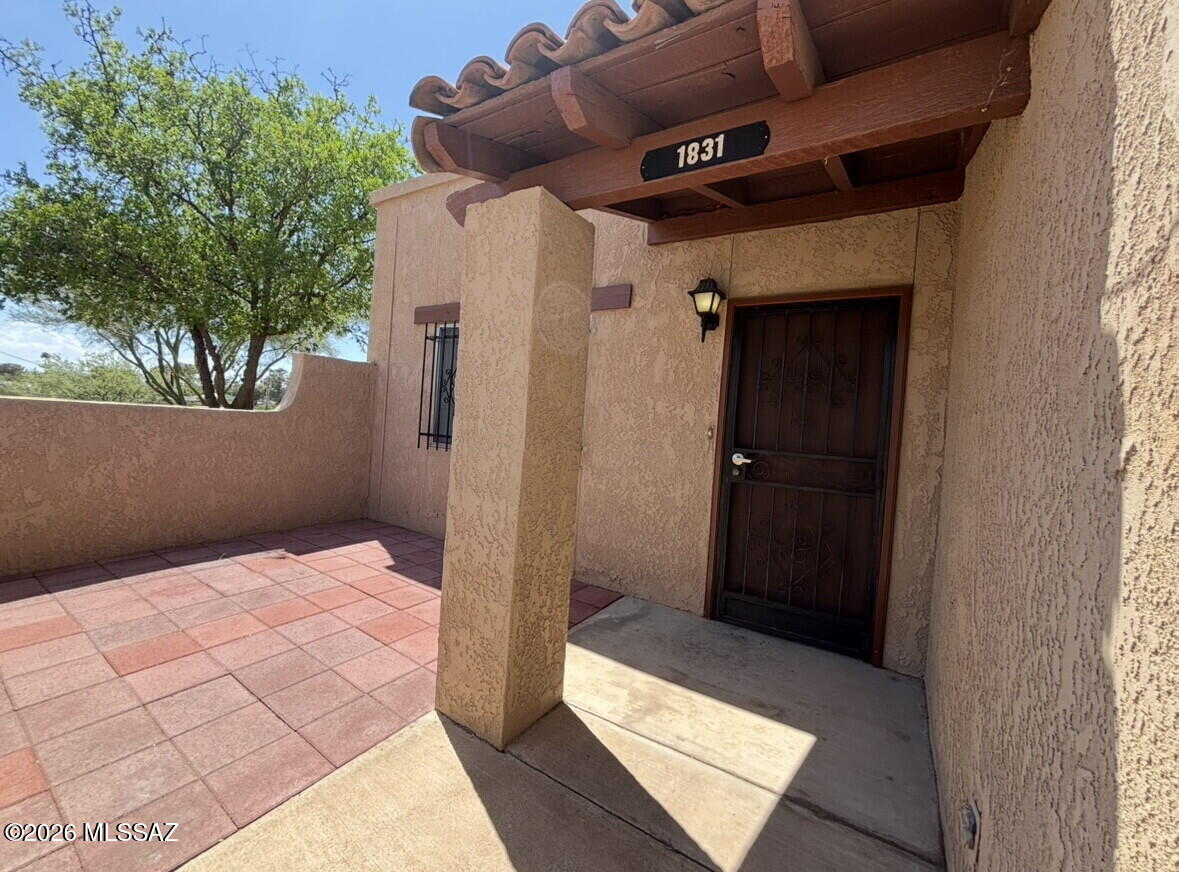 This 2 bedroom, 2 bath townhome offers a large main bedroom with 2 closets and a spacious second bedroom. Relax in the large living room and enjoy the low maintenance fenced yard / patio. Water, sewer and trash are included! located in a vibrant East side with community pool this home offers easy access to the best of Tucson's dining, shopping, and recreational options.
