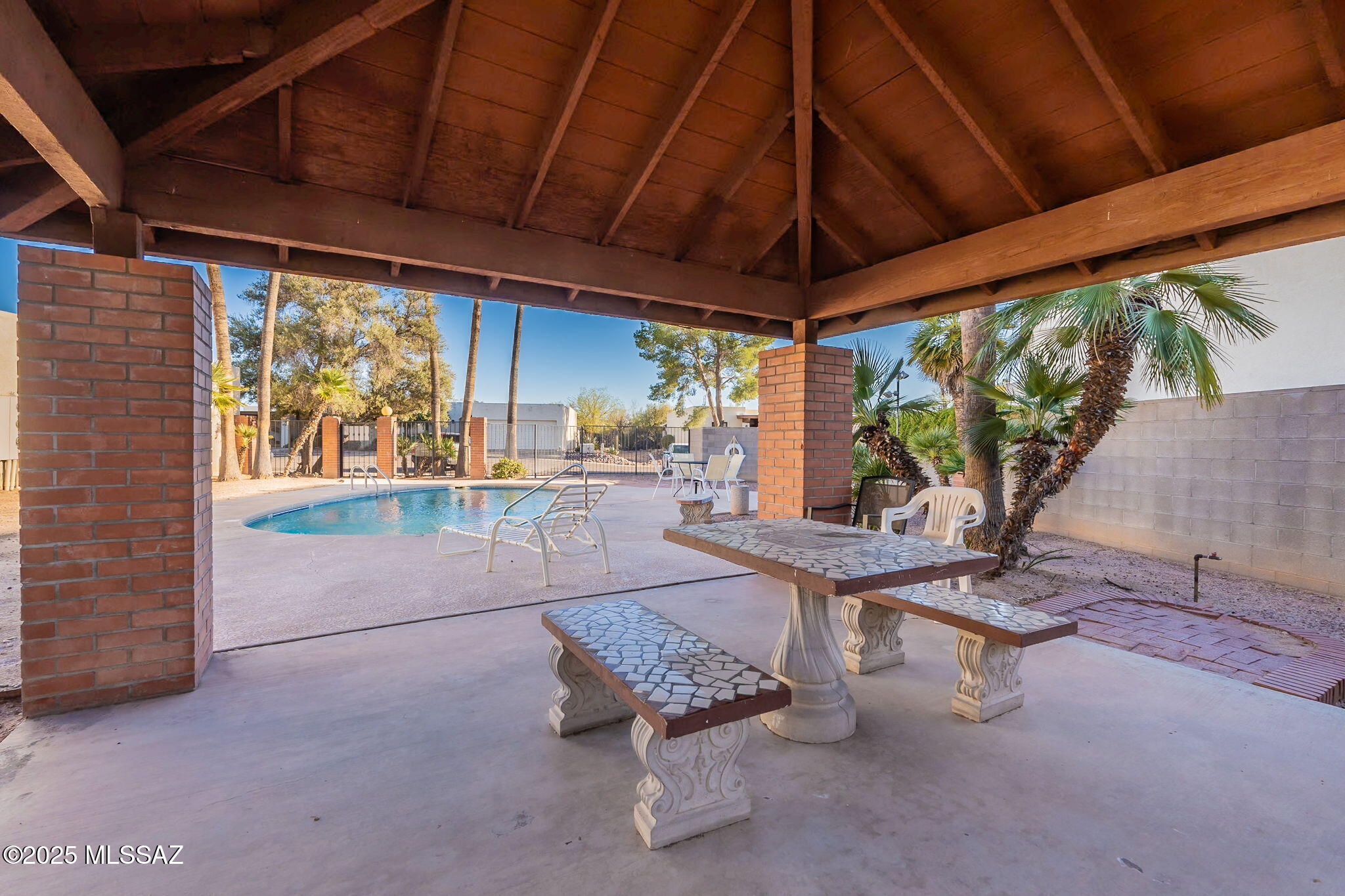 Harrison Estates Condominiums - Residential