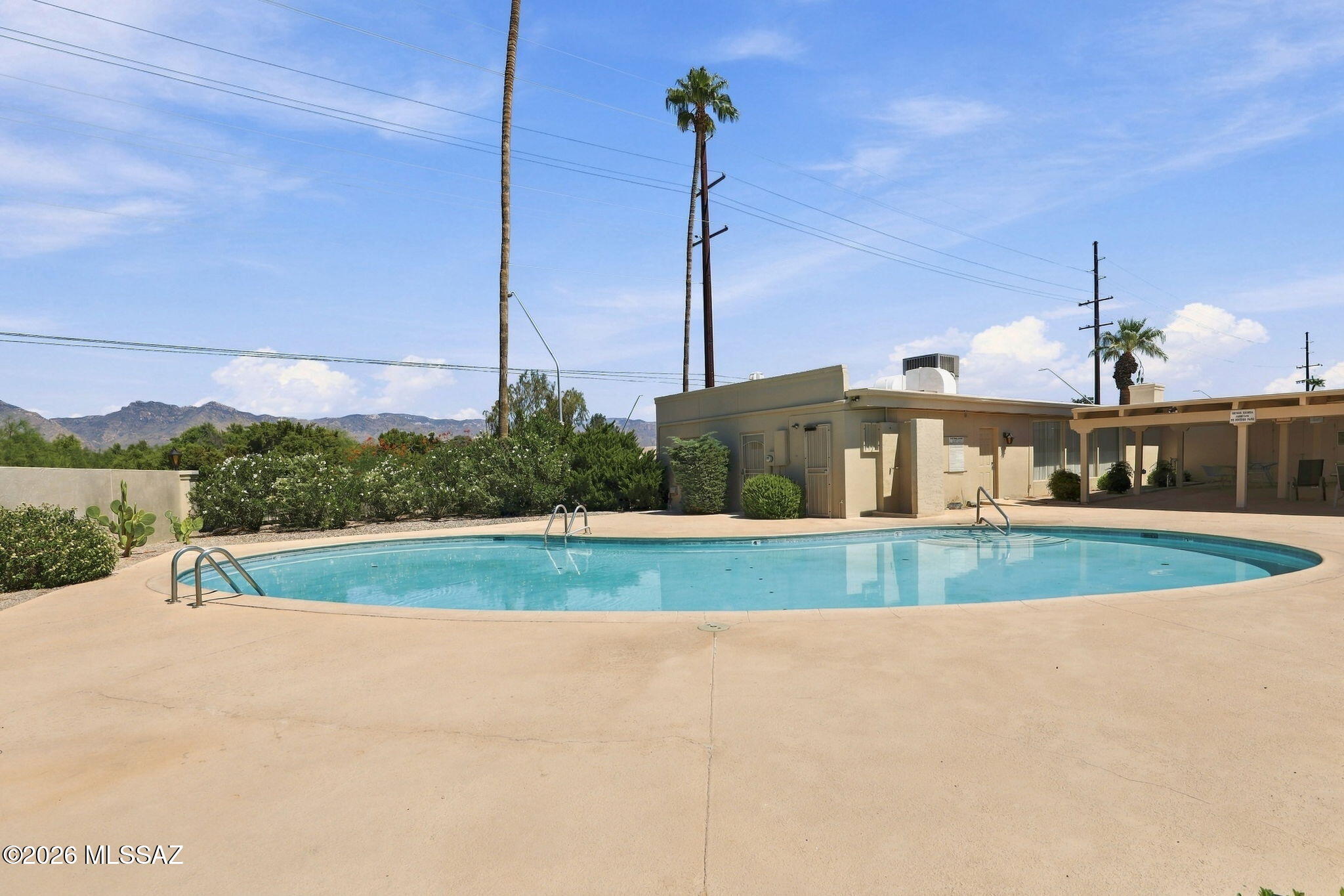 El Dorado Townhomes - Residential