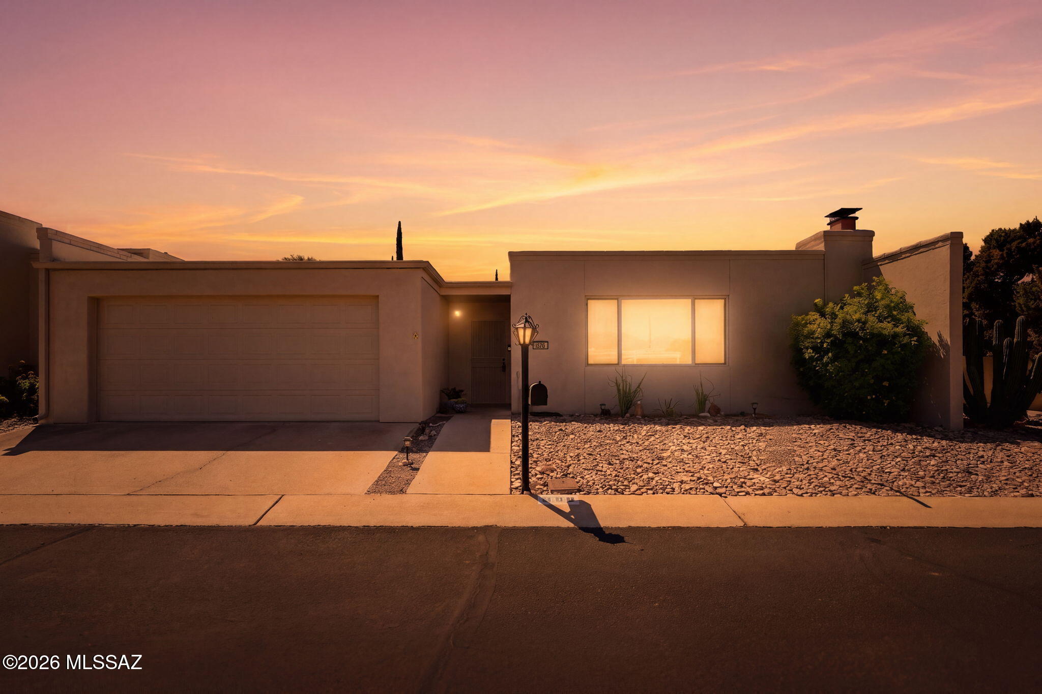 El Dorado Townhomes - Residential